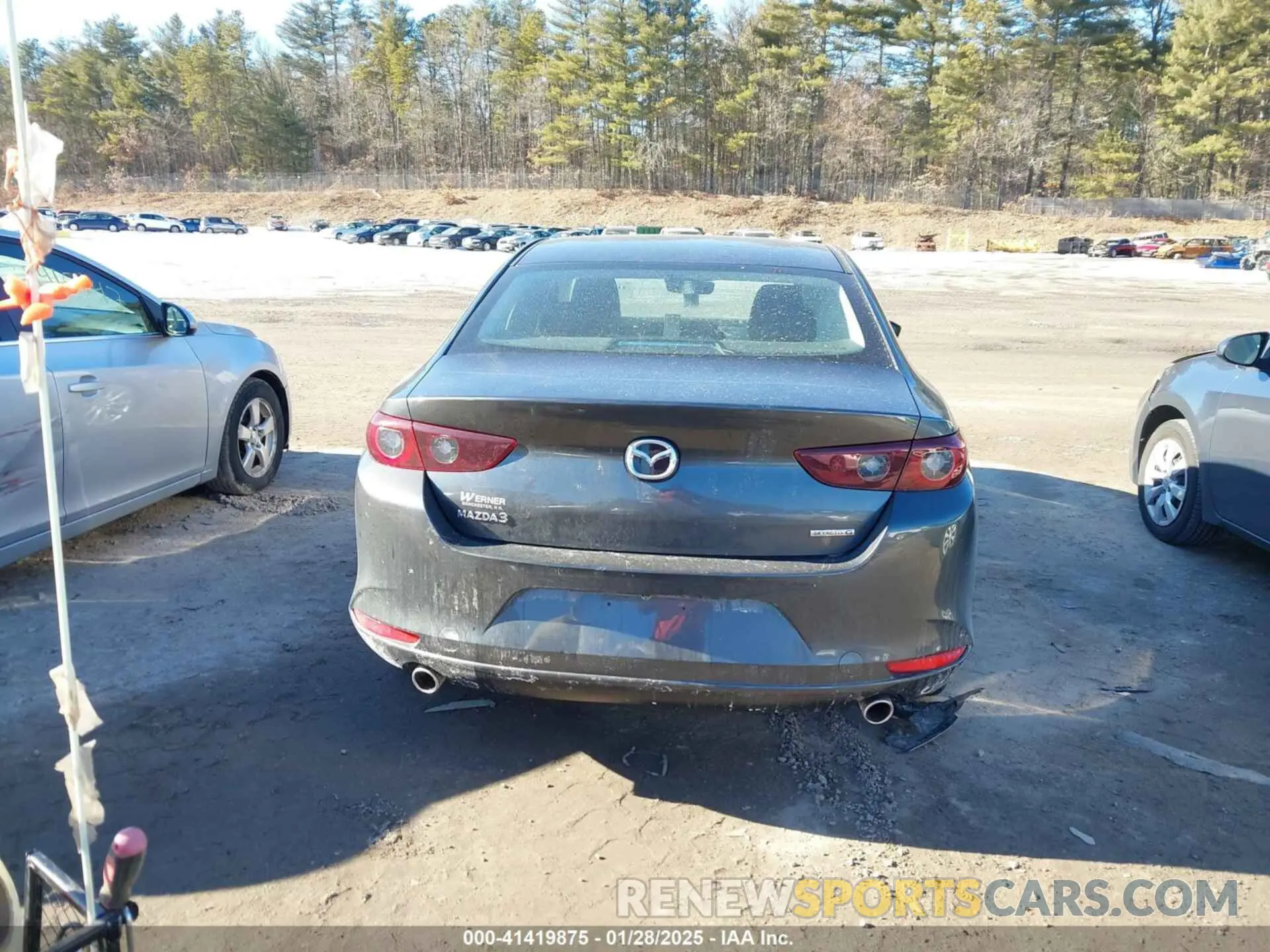 16 Photograph of a damaged car 3MZBPACL4NM309701 MAZDA MAZDA3 2022