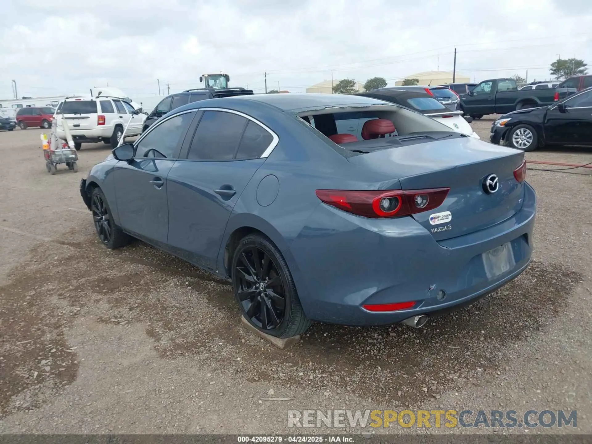 3 Фотография поврежденного автомобиля 3MZBPACL7NM313242 MAZDA MAZDA3 2022