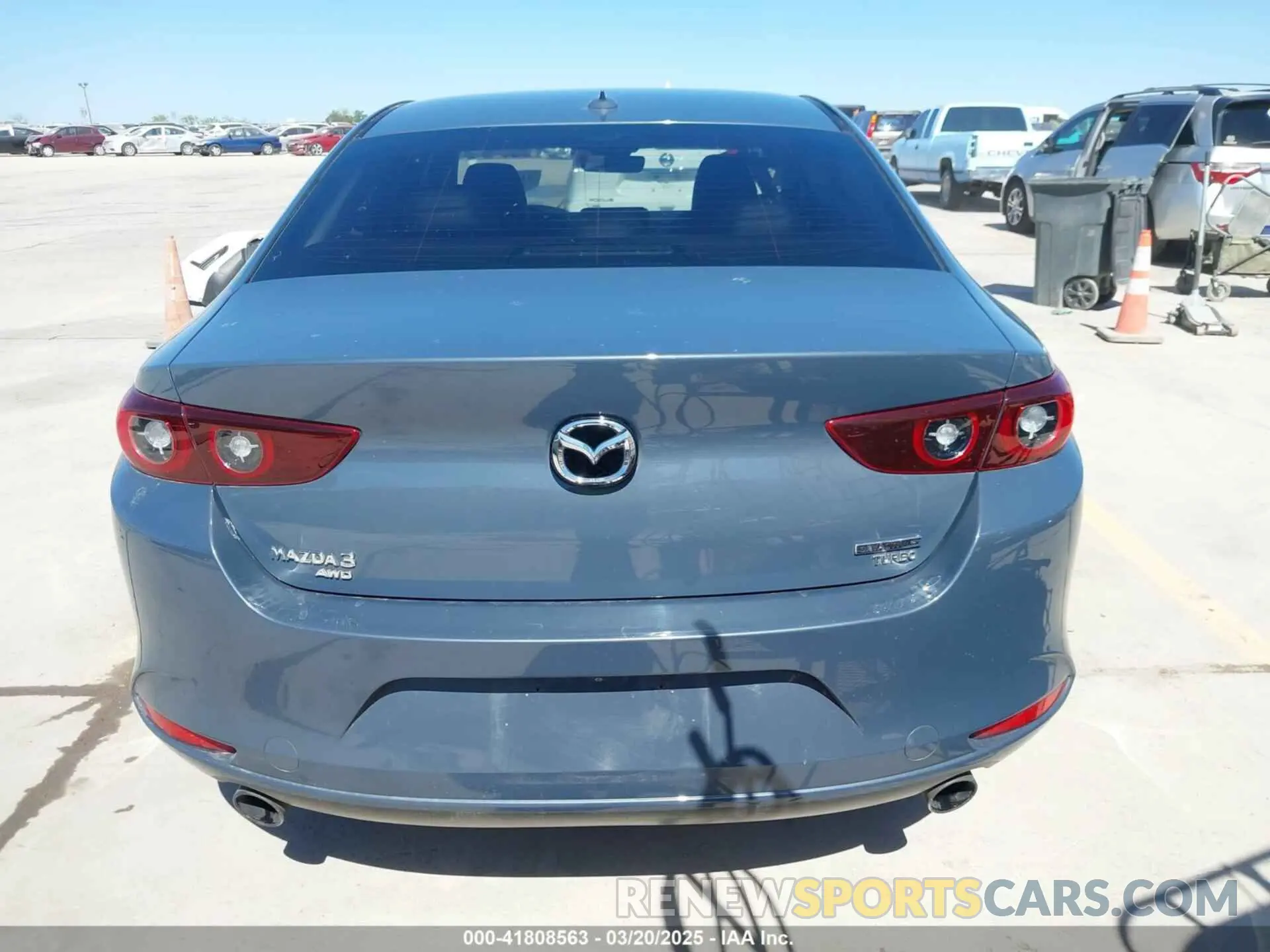 17 Фотография поврежденного автомобиля 3MZBPBAY8NM308426 MAZDA MAZDA3 2022