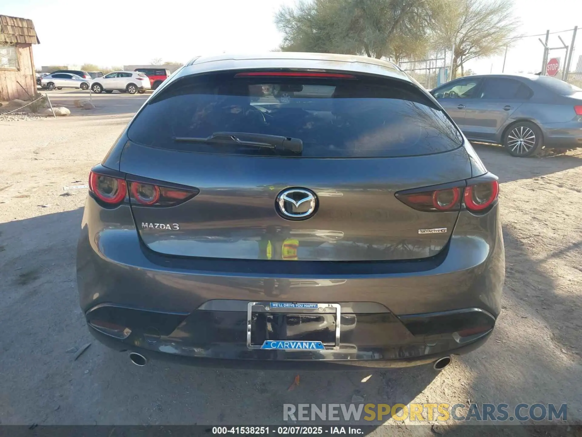 16 Photograph of a damaged car JM1BPALL1N1505479 MAZDA MAZDA3 2022