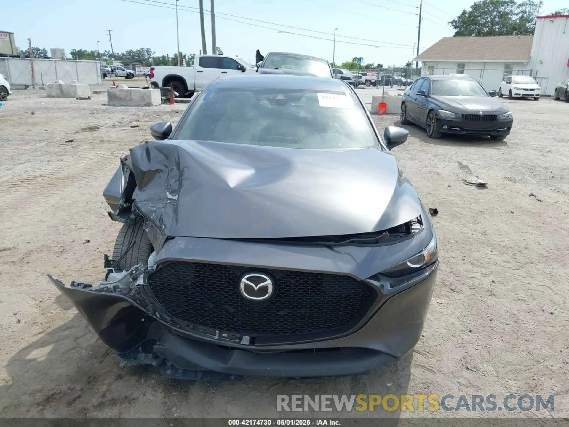 12 Фотография поврежденного автомобиля JM1BPALL8N1515541 MAZDA MAZDA3 2022