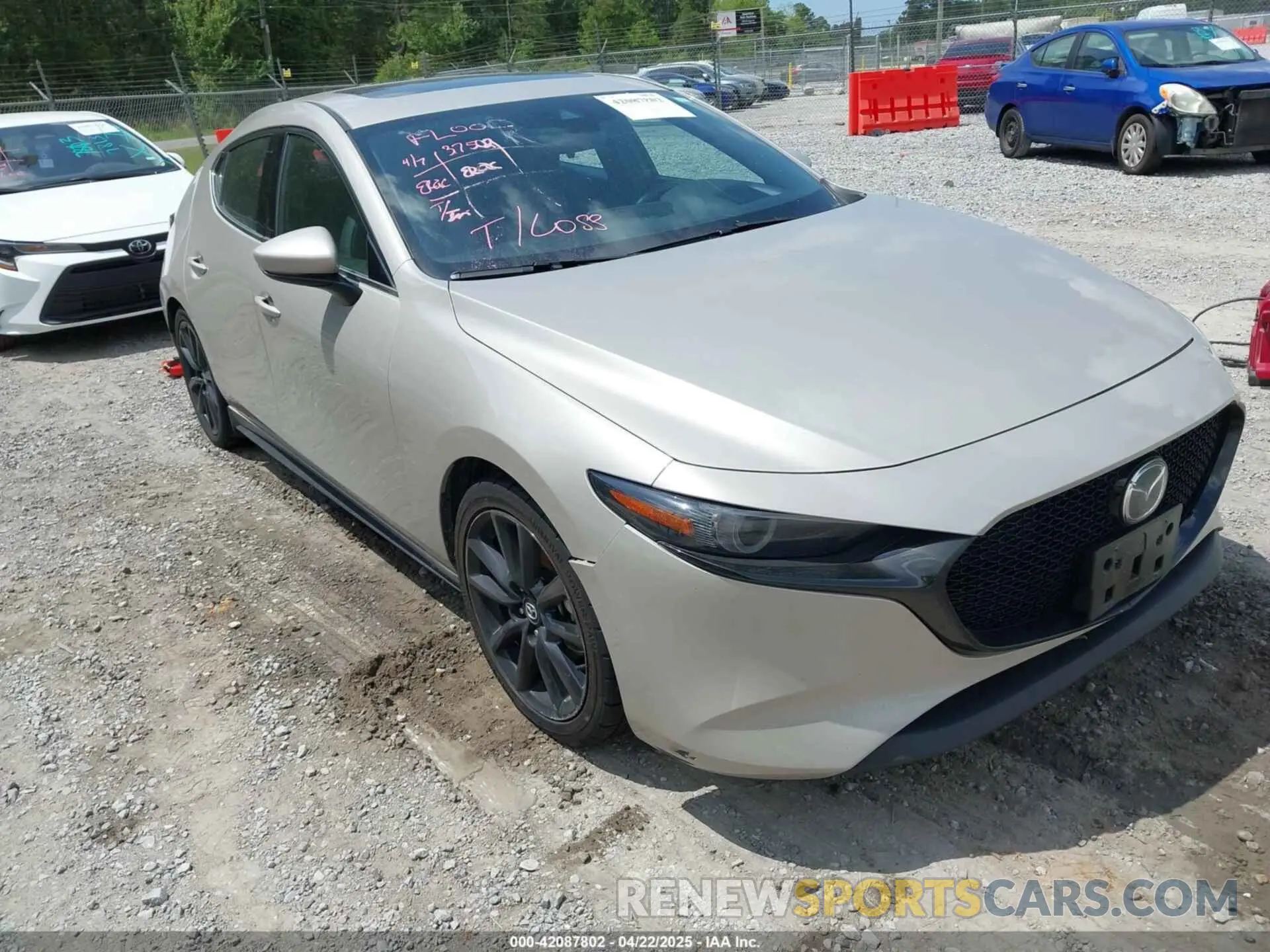1 Фотография поврежденного автомобиля JM1BPAML5N1507556 MAZDA MAZDA3 2022