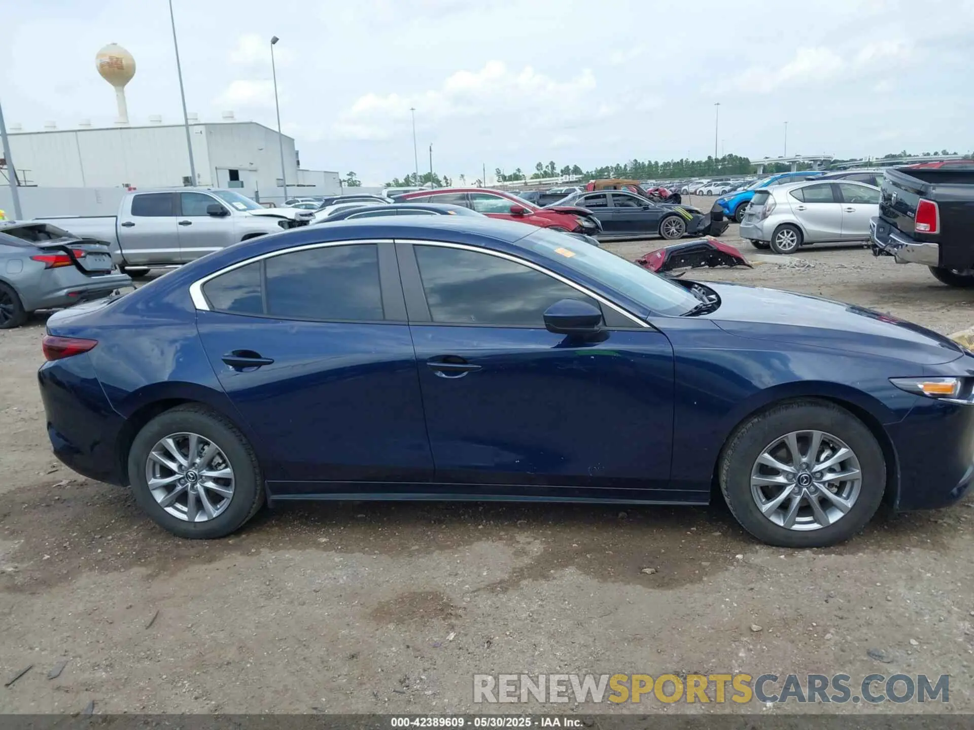 13 Фотография поврежденного автомобиля 3MZBPAAM2PM361827 MAZDA MAZDA3 2023