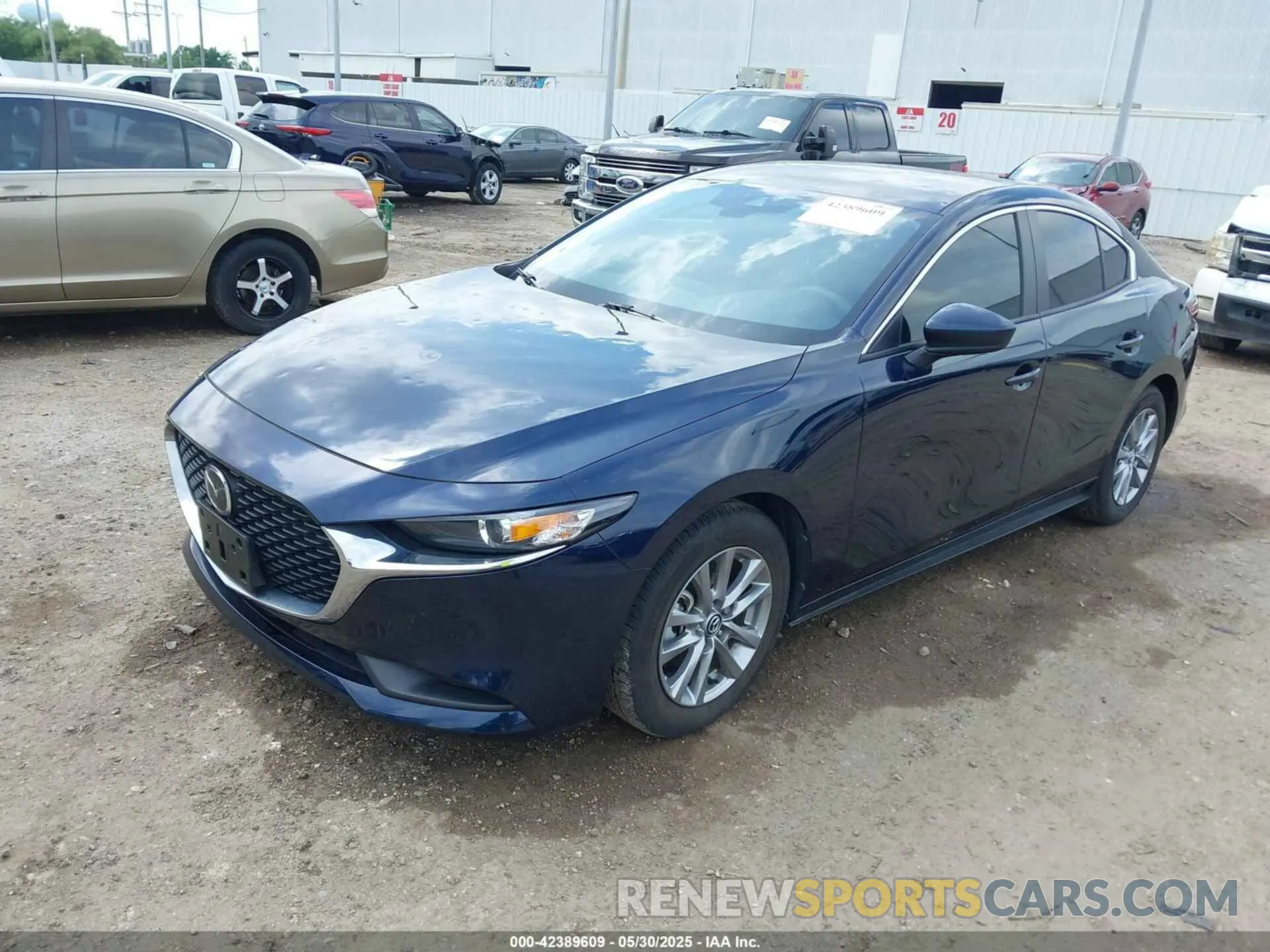 2 Фотография поврежденного автомобиля 3MZBPAAM2PM361827 MAZDA MAZDA3 2023
