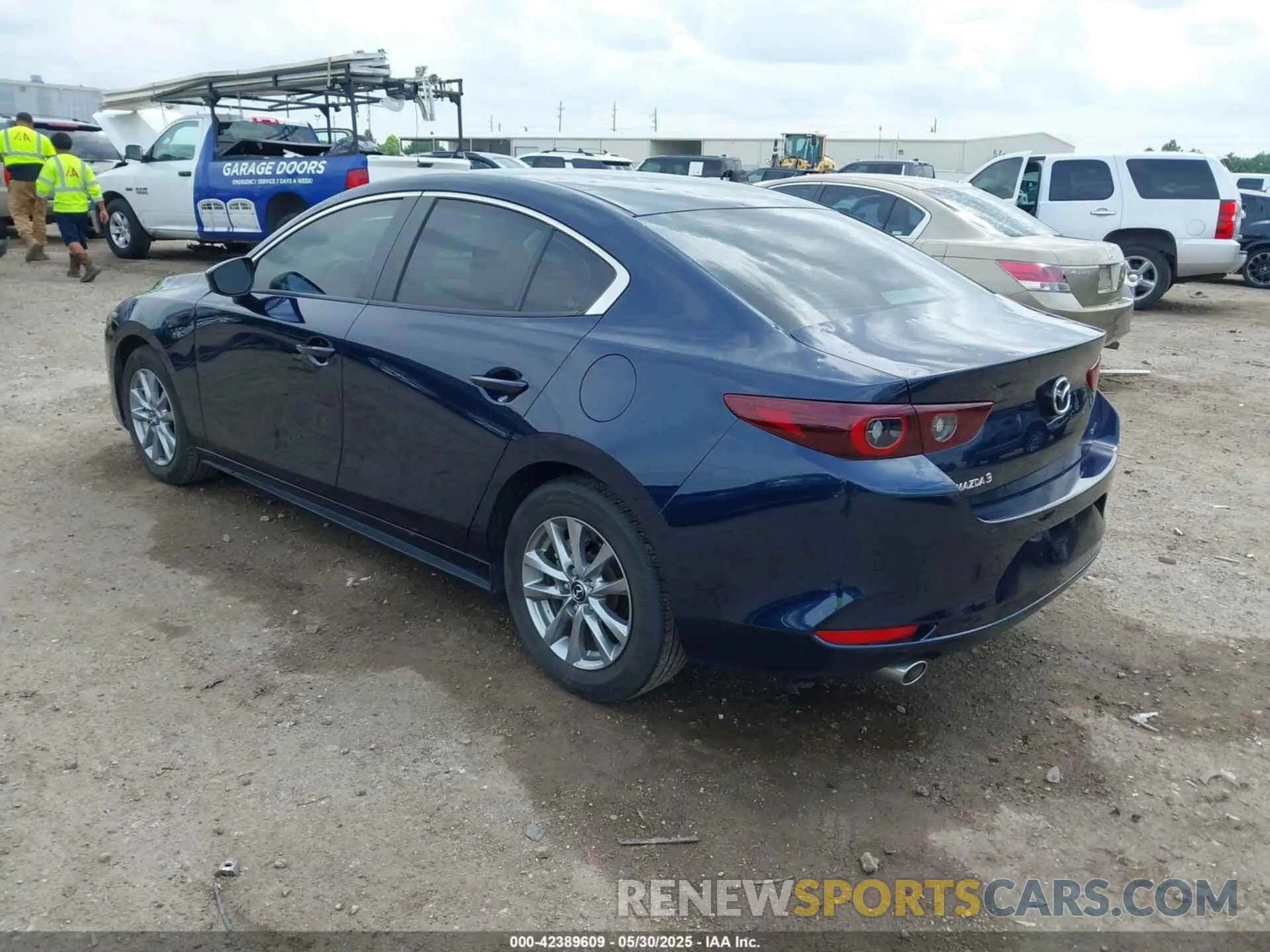 3 Фотография поврежденного автомобиля 3MZBPAAM2PM361827 MAZDA MAZDA3 2023