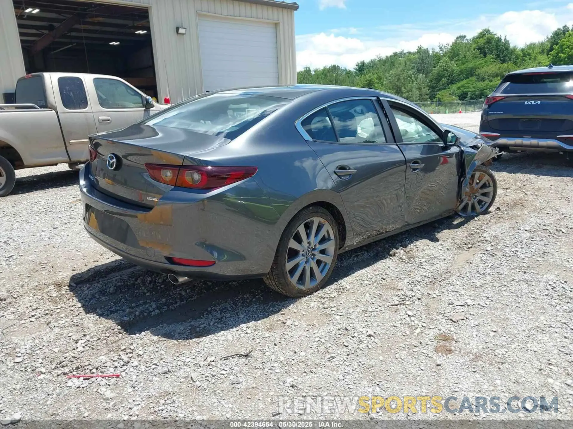4 Фотография поврежденного автомобиля 3MZBPABM3PM361334 MAZDA MAZDA3 2023