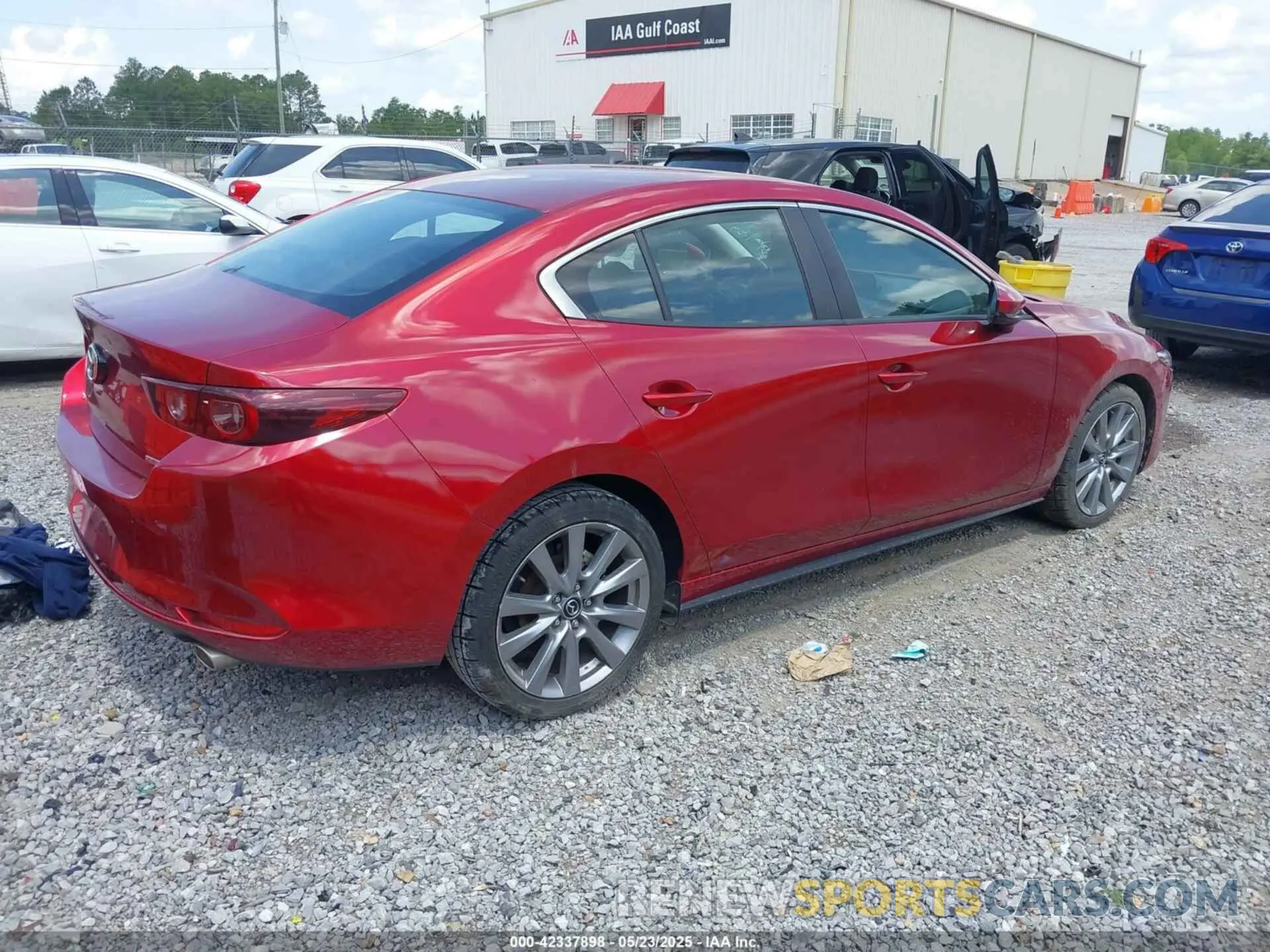 4 Photograph of a damaged car 3MZBPABM4PM358927 MAZDA MAZDA3 2023