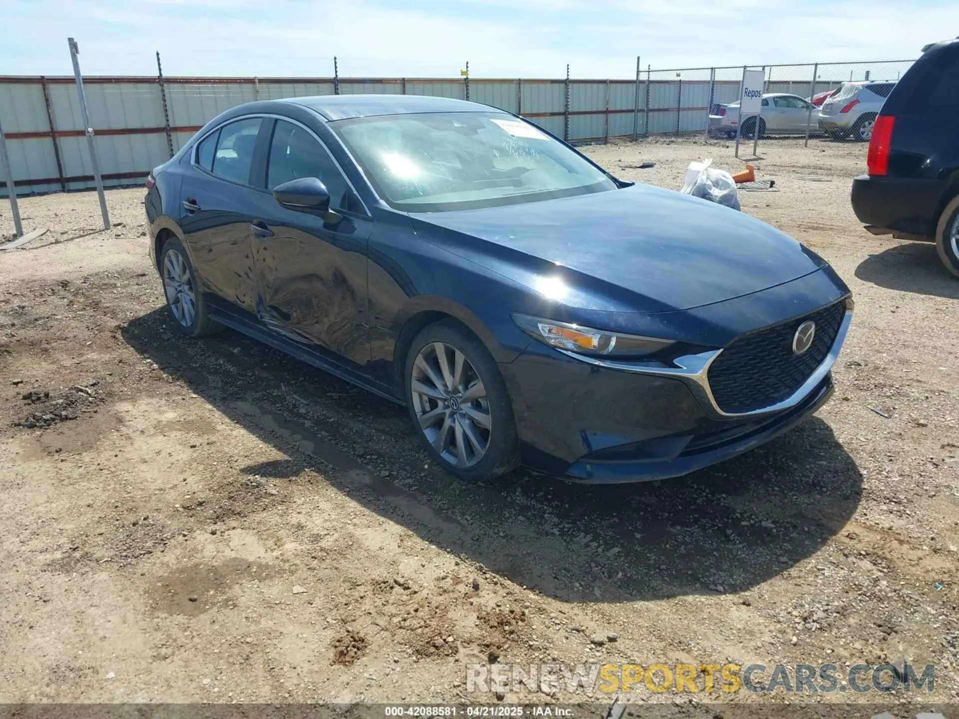 1 Фотография поврежденного автомобиля 3MZBPABM5PM358385 MAZDA MAZDA3 2023