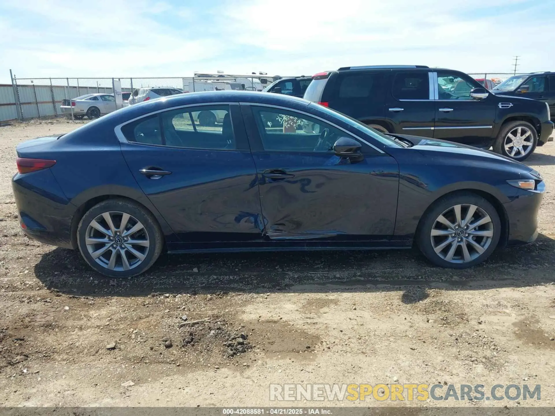 13 Фотография поврежденного автомобиля 3MZBPABM5PM358385 MAZDA MAZDA3 2023