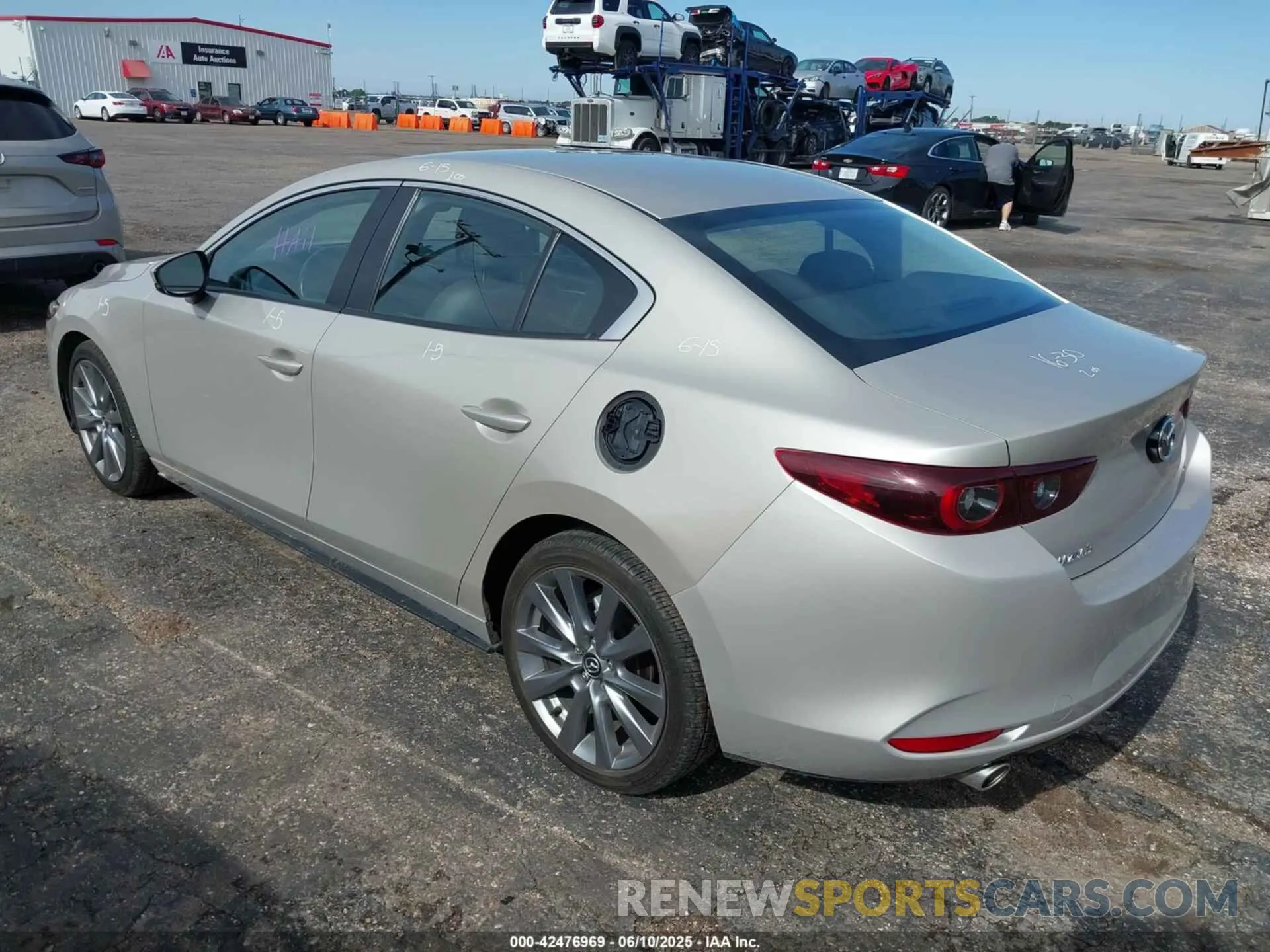 3 Photograph of a damaged car 3MZBPABM5PM360671 MAZDA MAZDA3 2023