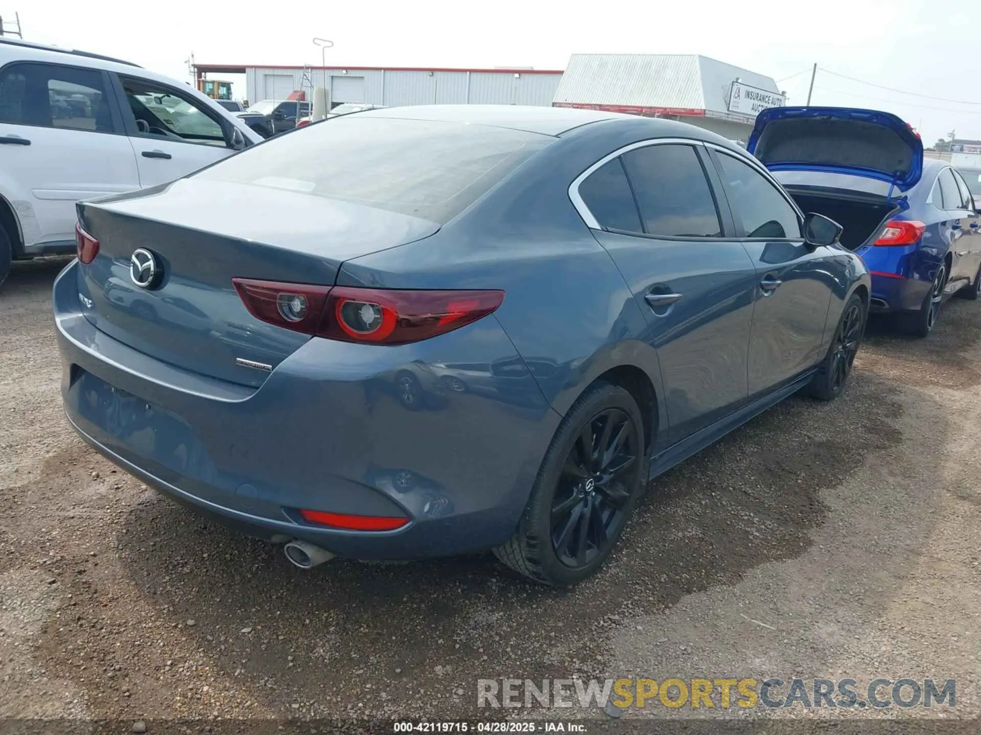 4 Фотография поврежденного автомобиля 3MZBPACM4PM383034 MAZDA MAZDA3 2023