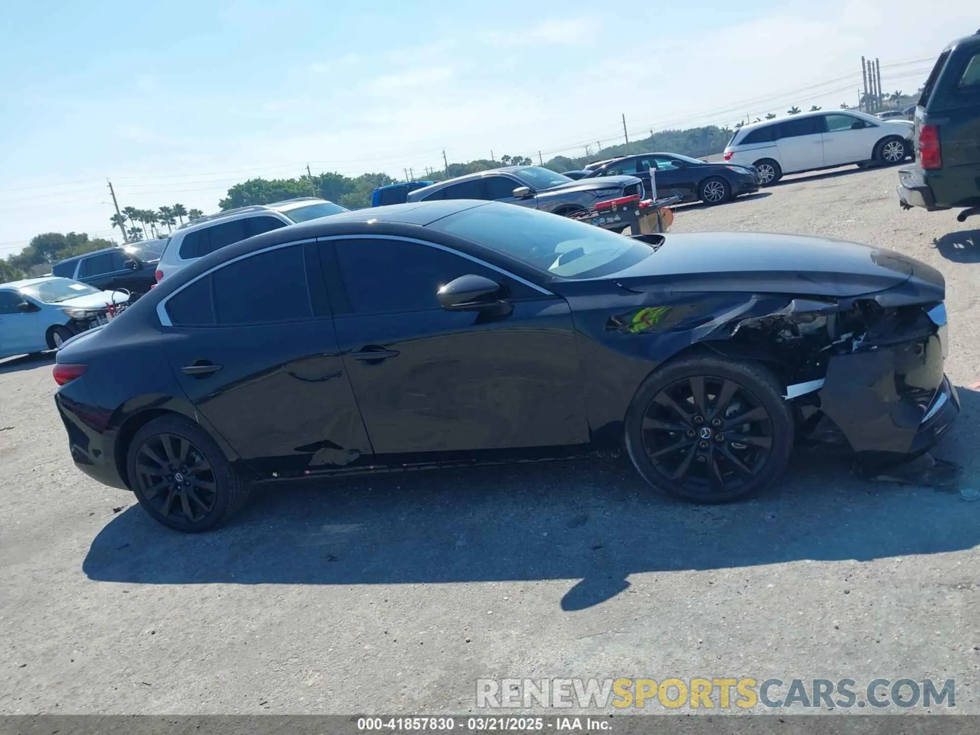 13 Фотография поврежденного автомобиля 3MZBPBEY5PM372226 MAZDA MAZDA3 2023
