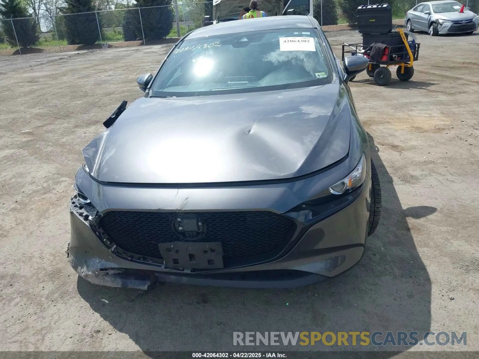 12 Фотография поврежденного автомобиля JM1BPAKM3P1615785 MAZDA MAZDA3 2023