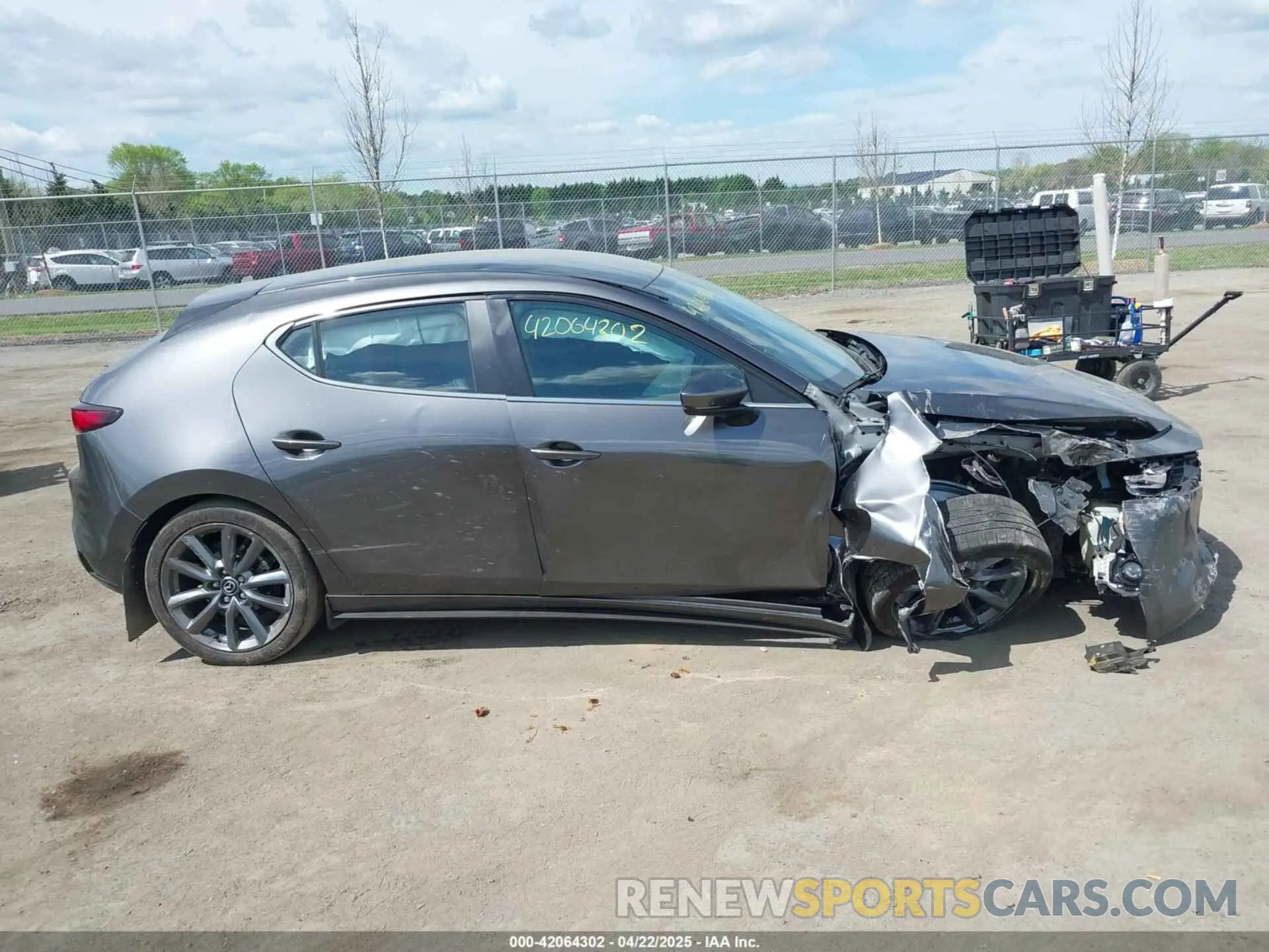 13 Фотография поврежденного автомобиля JM1BPAKM3P1615785 MAZDA MAZDA3 2023
