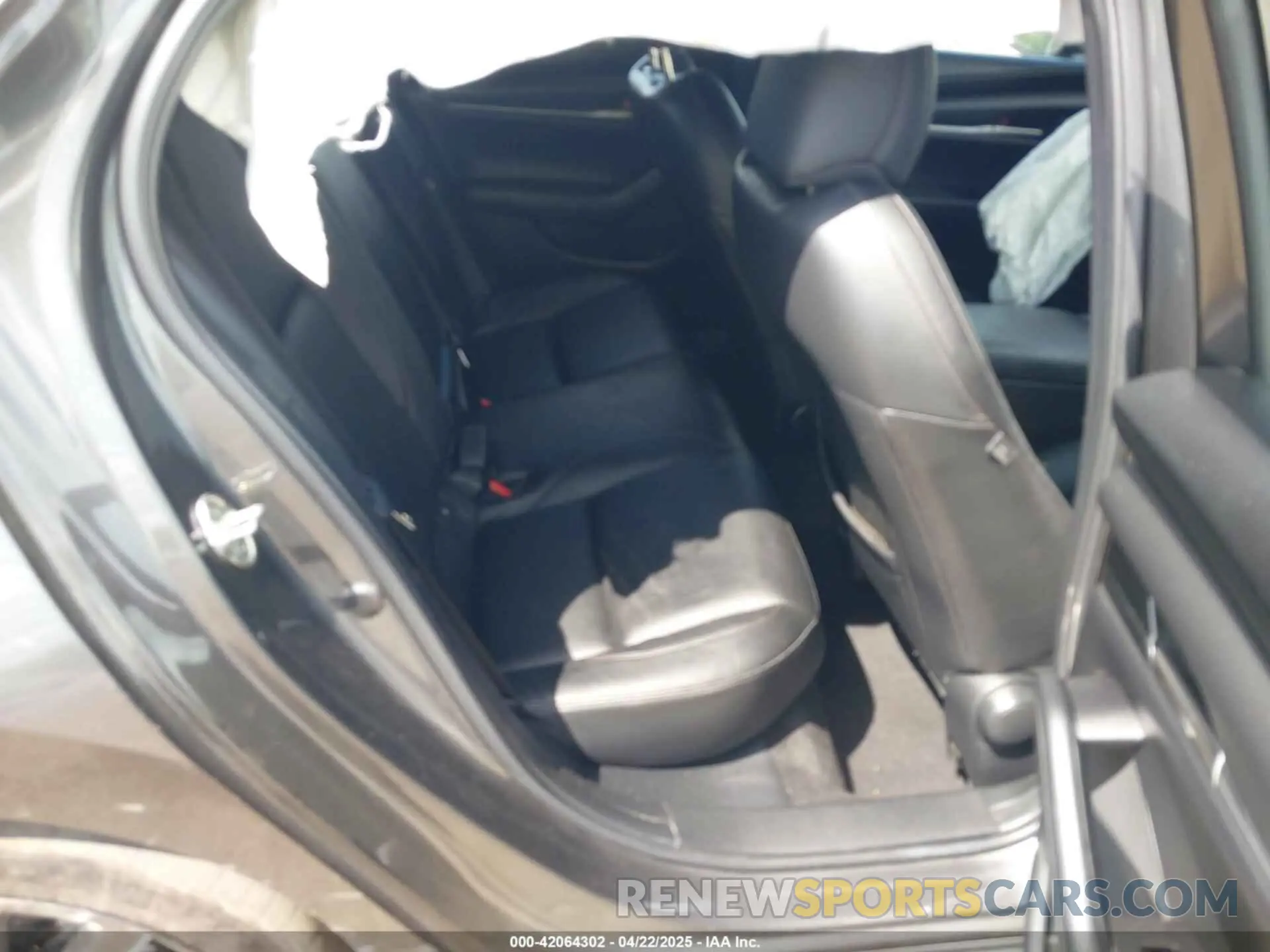 8 Фотография поврежденного автомобиля JM1BPAKM3P1615785 MAZDA MAZDA3 2023
