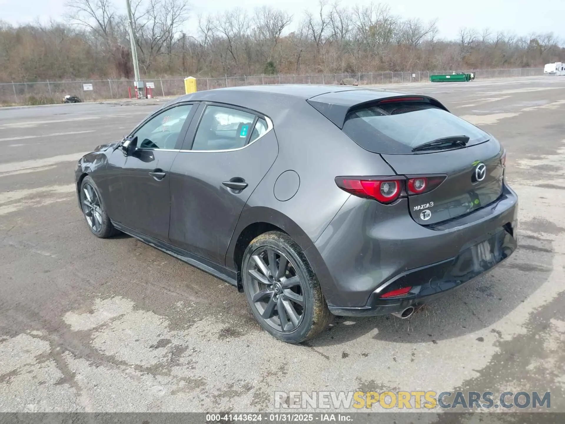 3 Photograph of a damaged car JM1BPAKM5P1616582 MAZDA MAZDA3 2023