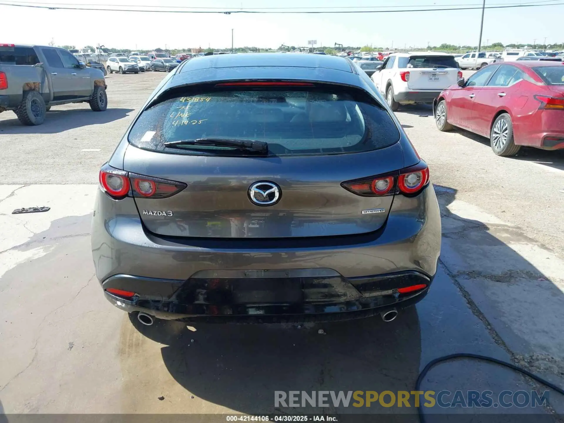 15 Фотография поврежденного автомобиля JM1BPALM6P1610353 MAZDA MAZDA3 2023