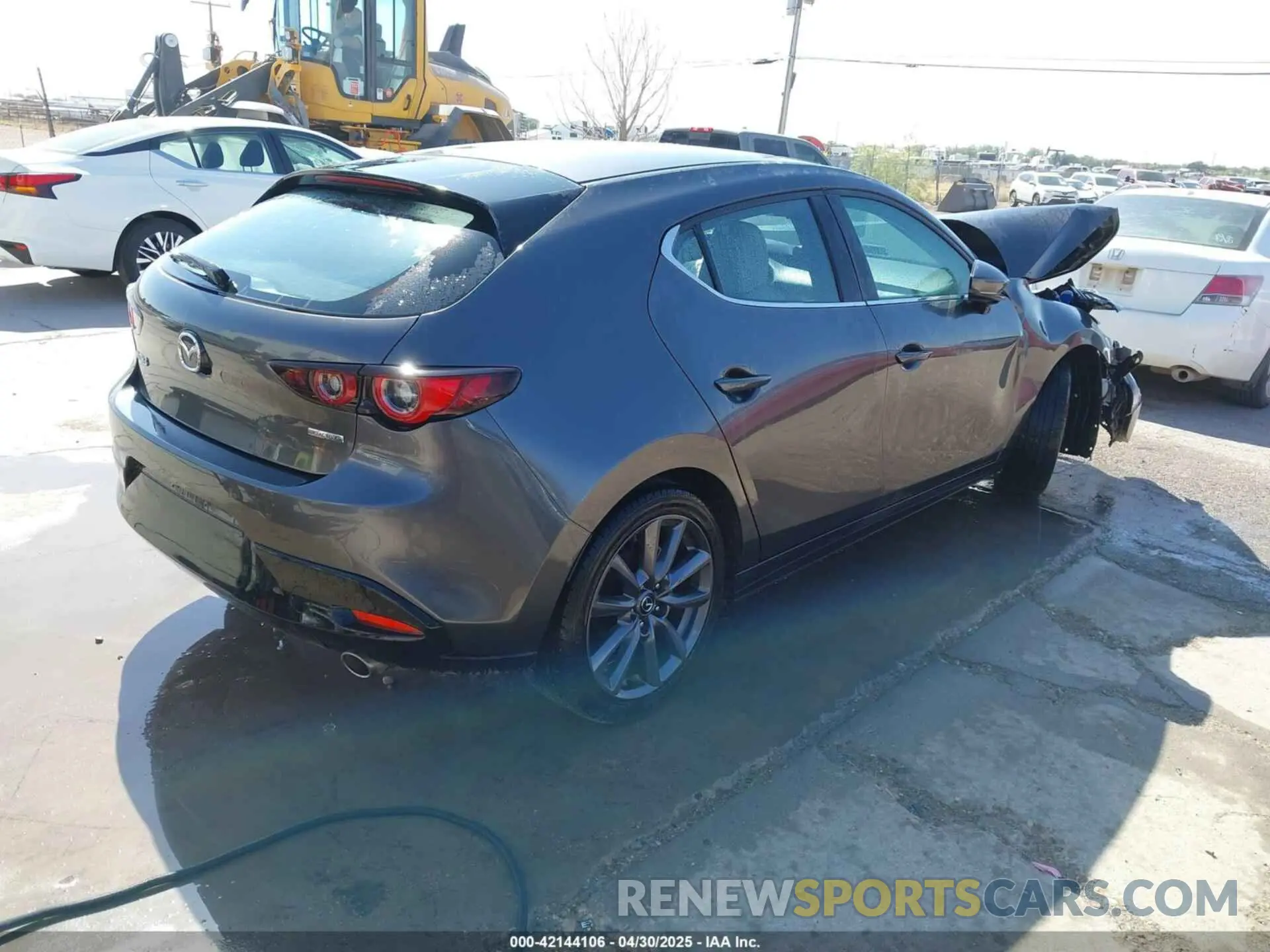 4 Фотография поврежденного автомобиля JM1BPALM6P1610353 MAZDA MAZDA3 2023