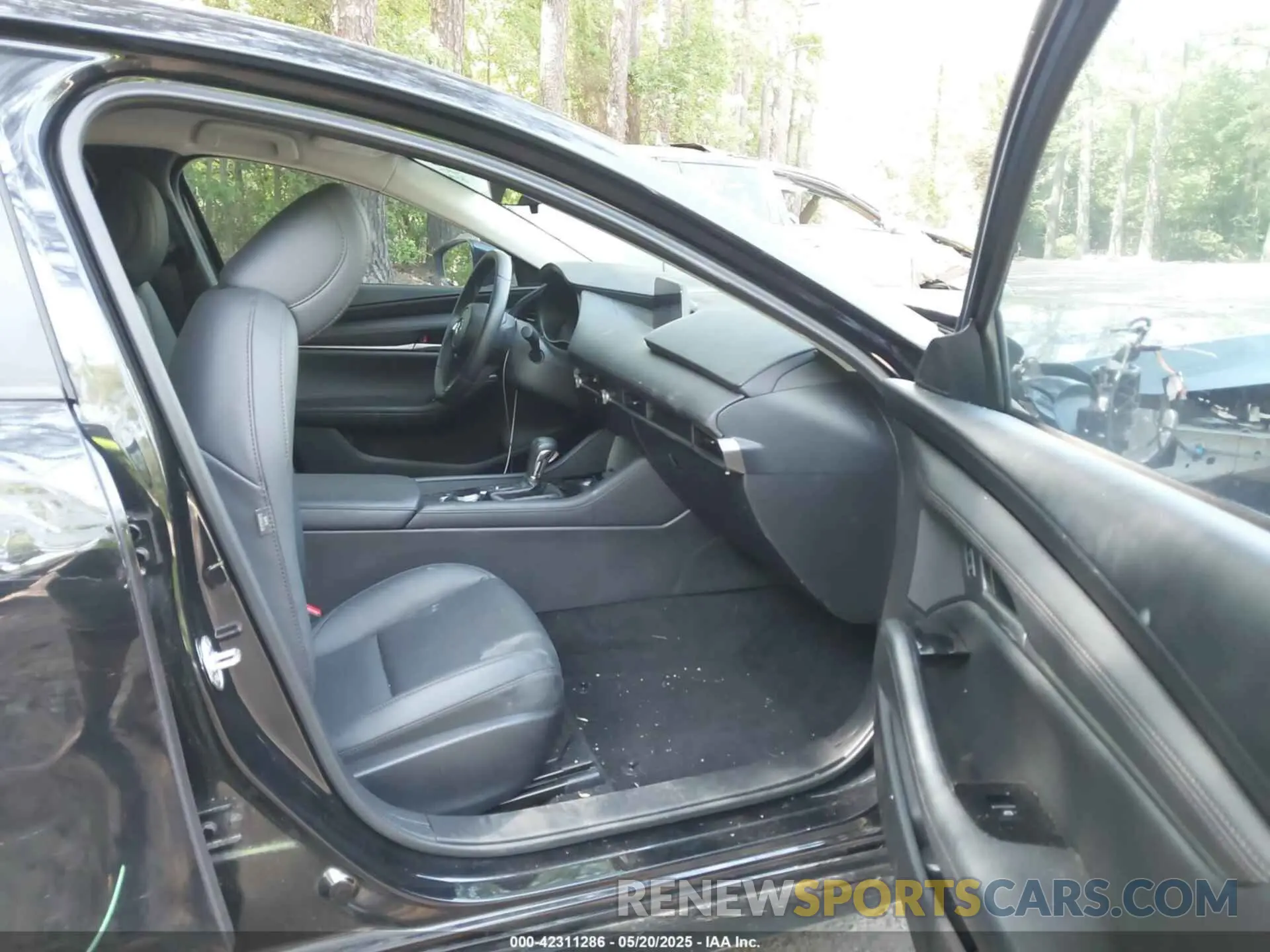 5 Фотография поврежденного автомобиля 3MZBPABM8RM412278 MAZDA MAZDA3 2024