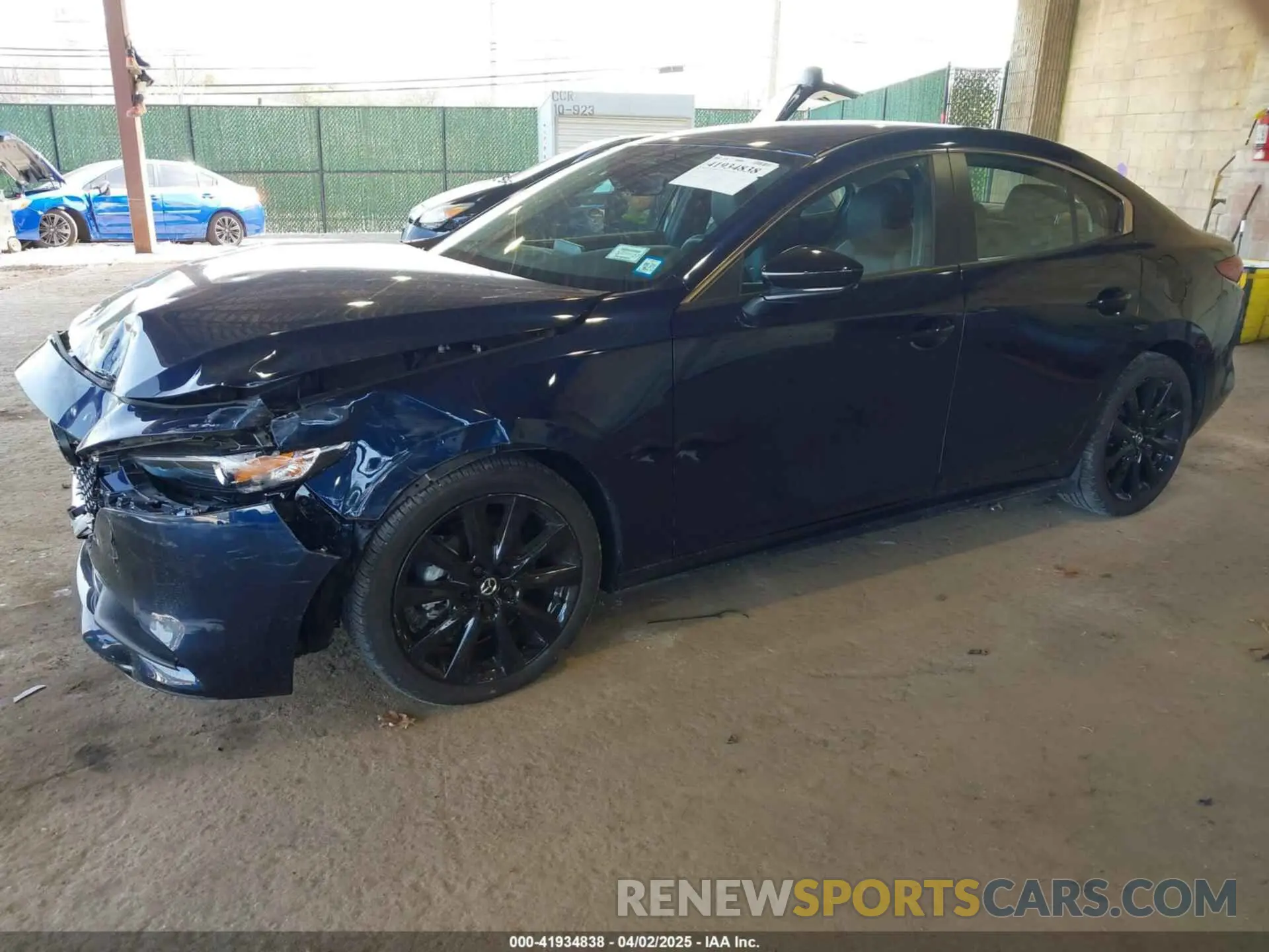 2 Фотография поврежденного автомобиля 3MZBPABM8RM429338 MAZDA MAZDA3 2024