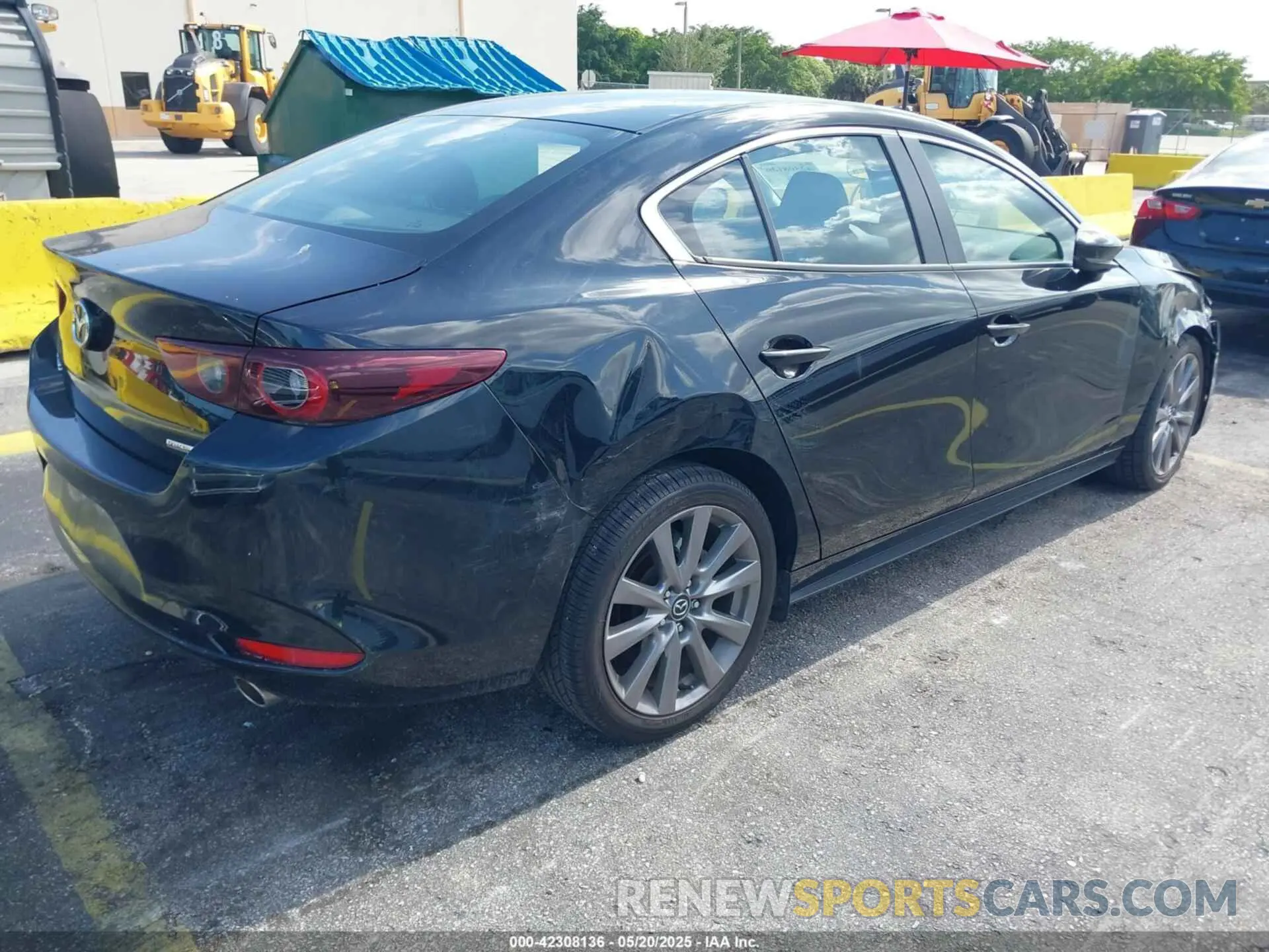 4 Фотография поврежденного автомобиля 3MZBPACM1RM415733 MAZDA MAZDA3 2024