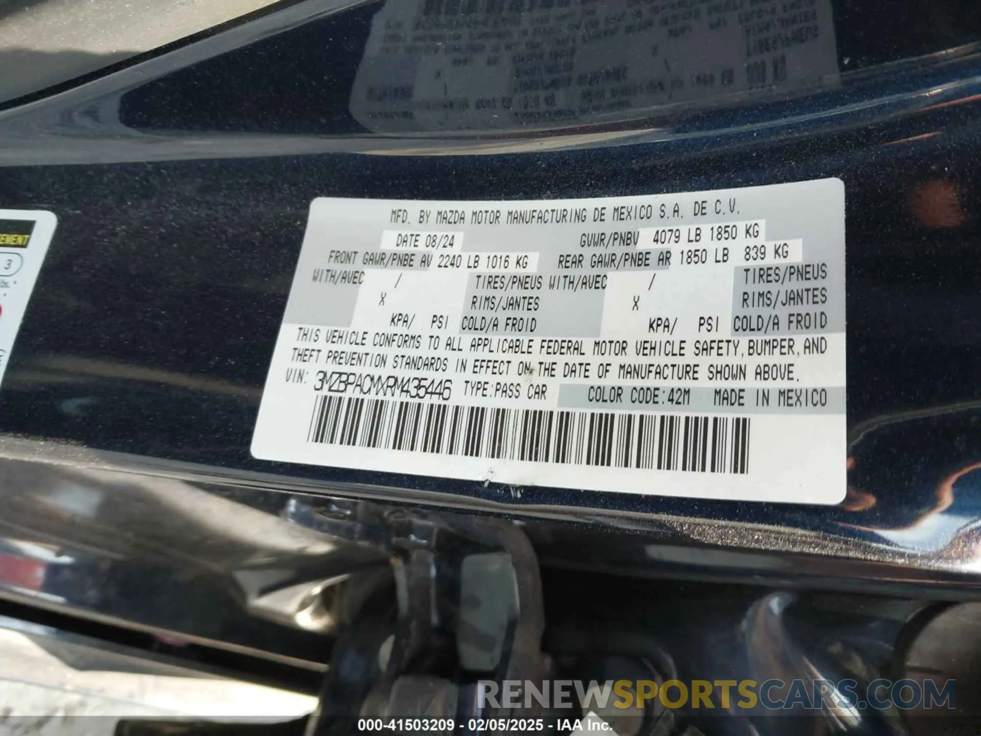 9 Photograph of a damaged car 3MZBPACMXRM435446 MAZDA MAZDA3 2024