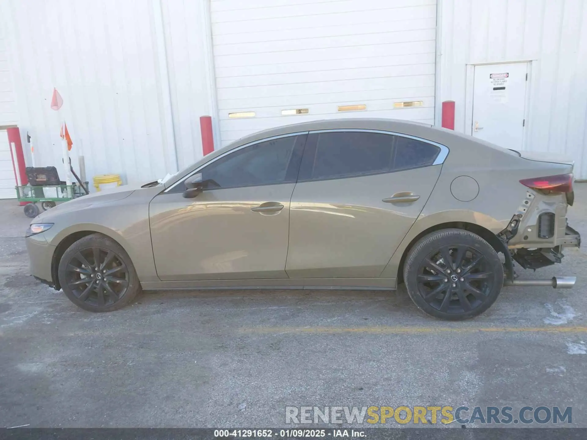 15 Photograph of a damaged car 3MZBPBXY0RM404743 MAZDA MAZDA3 2024