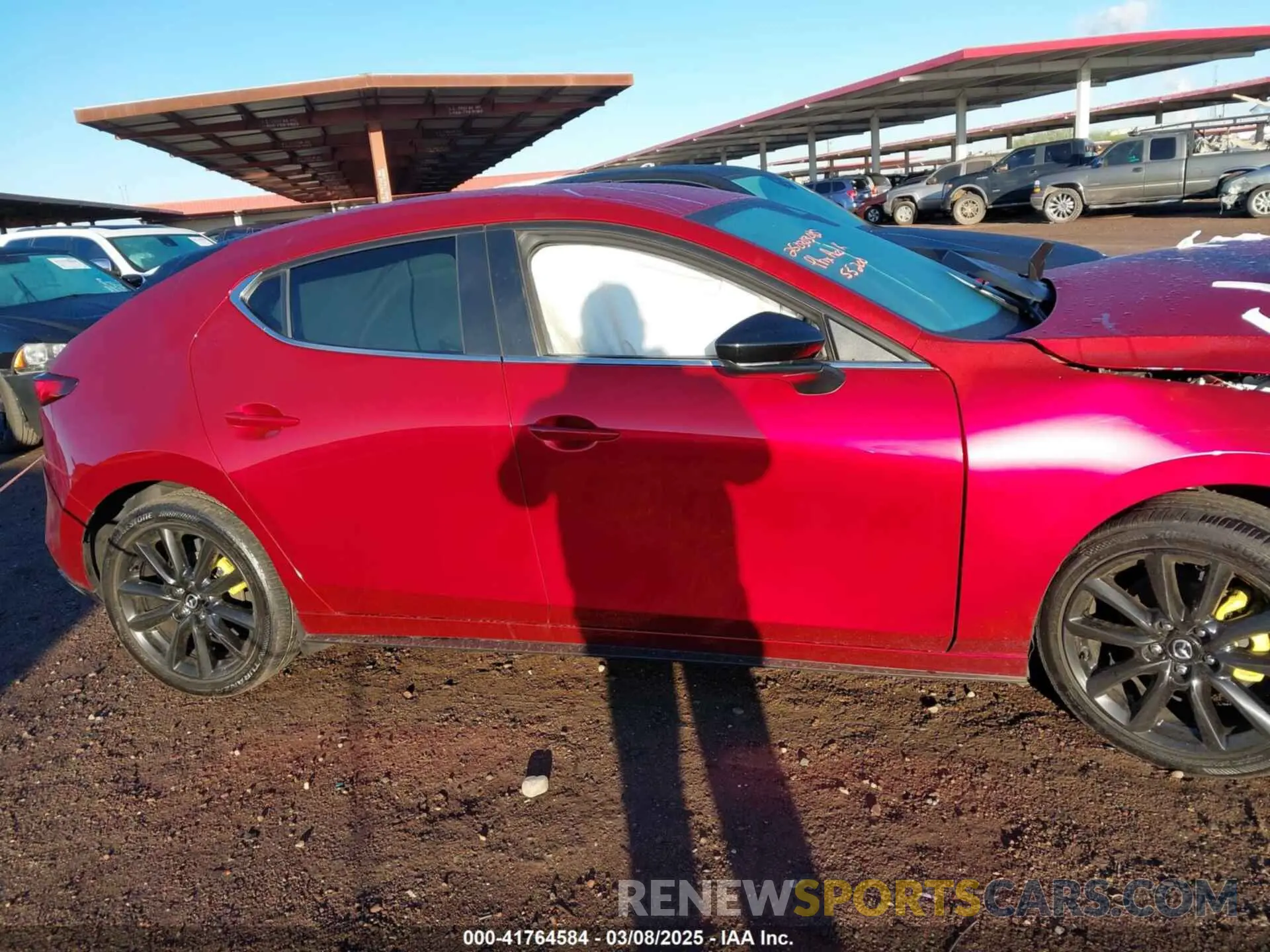 12 Фотография поврежденного автомобиля JM1BPAKM7R1710515 MAZDA MAZDA3 2024