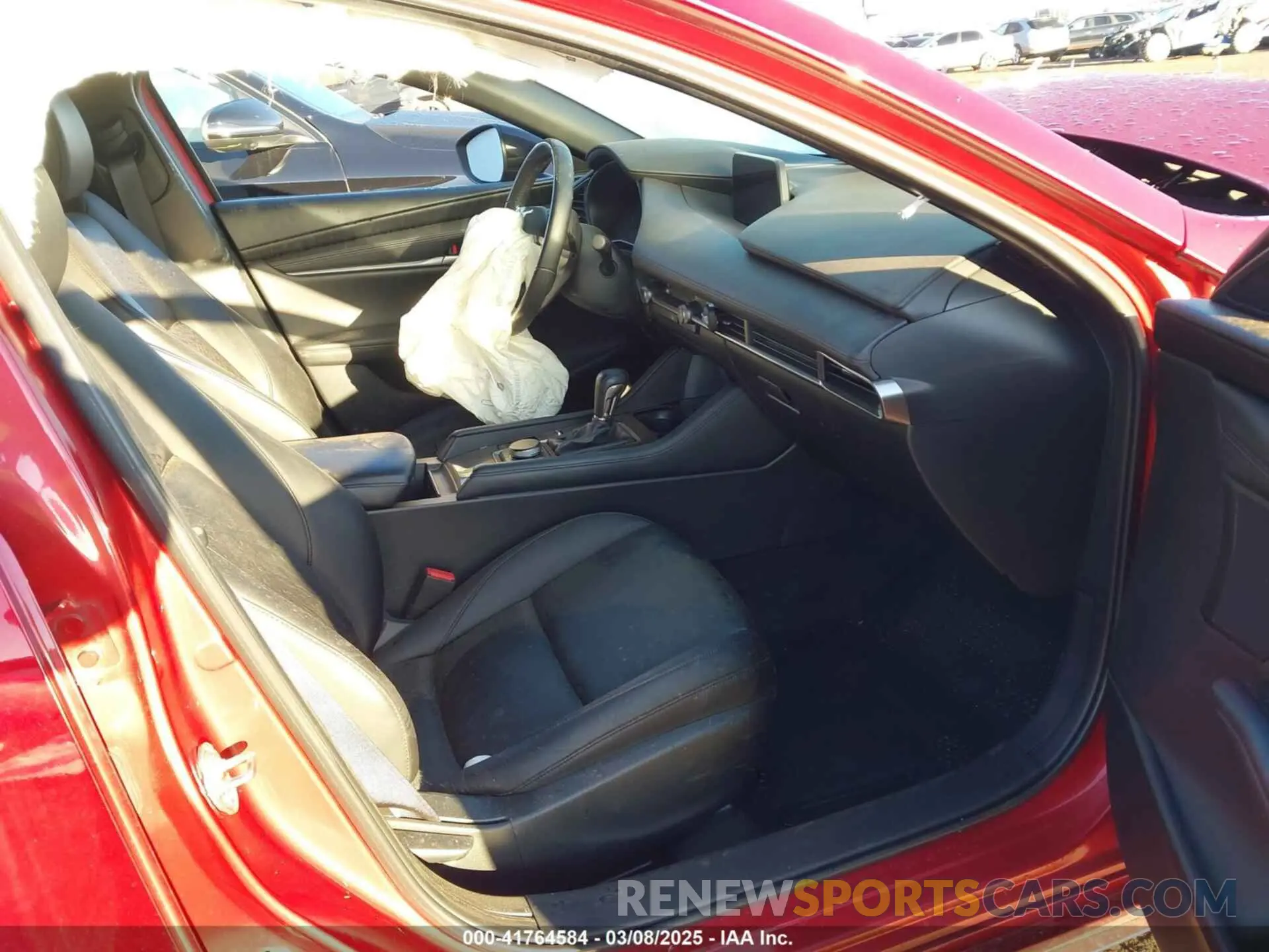 5 Фотография поврежденного автомобиля JM1BPAKM7R1710515 MAZDA MAZDA3 2024