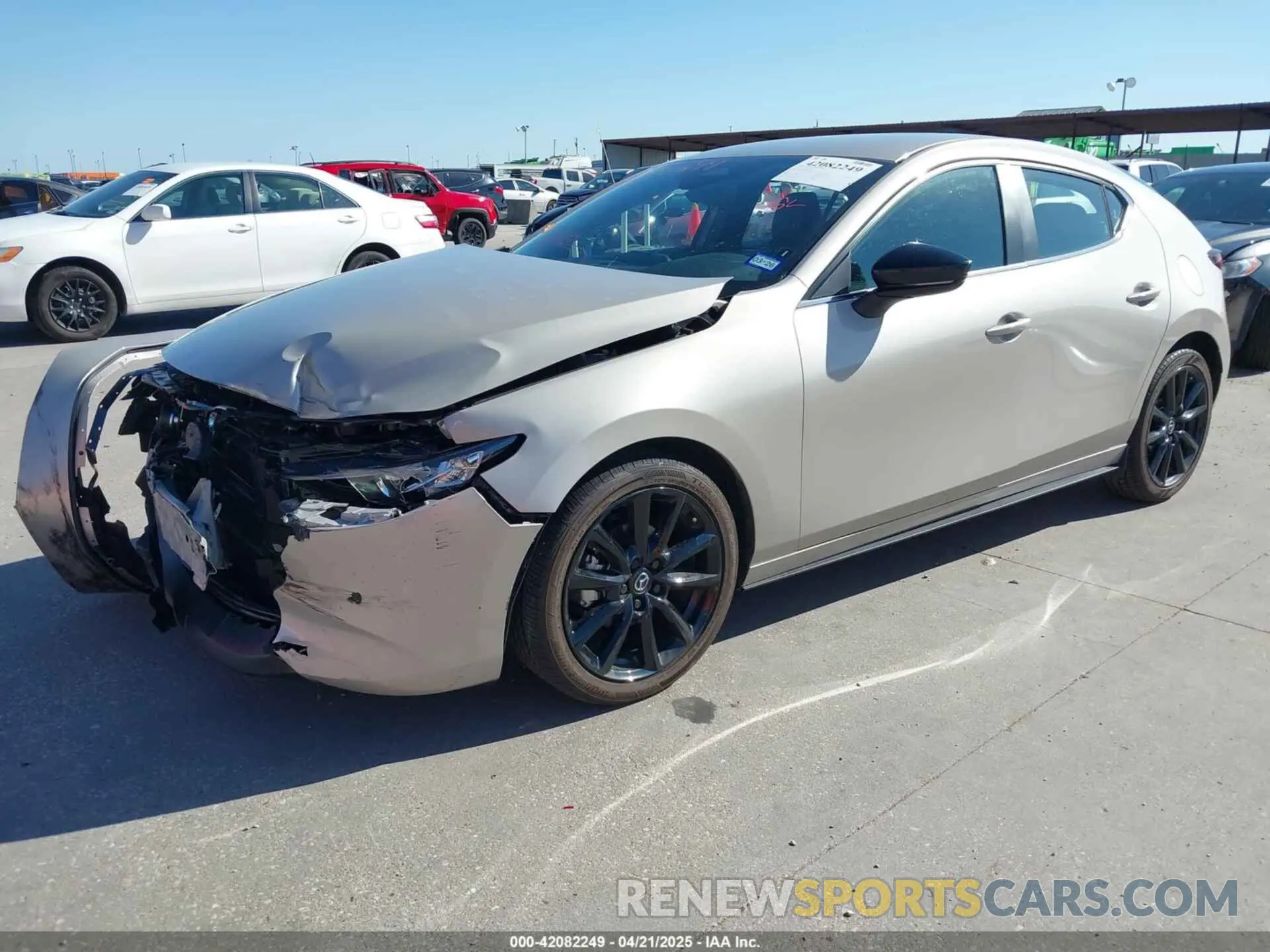 2 Фотография поврежденного автомобиля JM1BPAKM8R1704528 MAZDA MAZDA3 2024