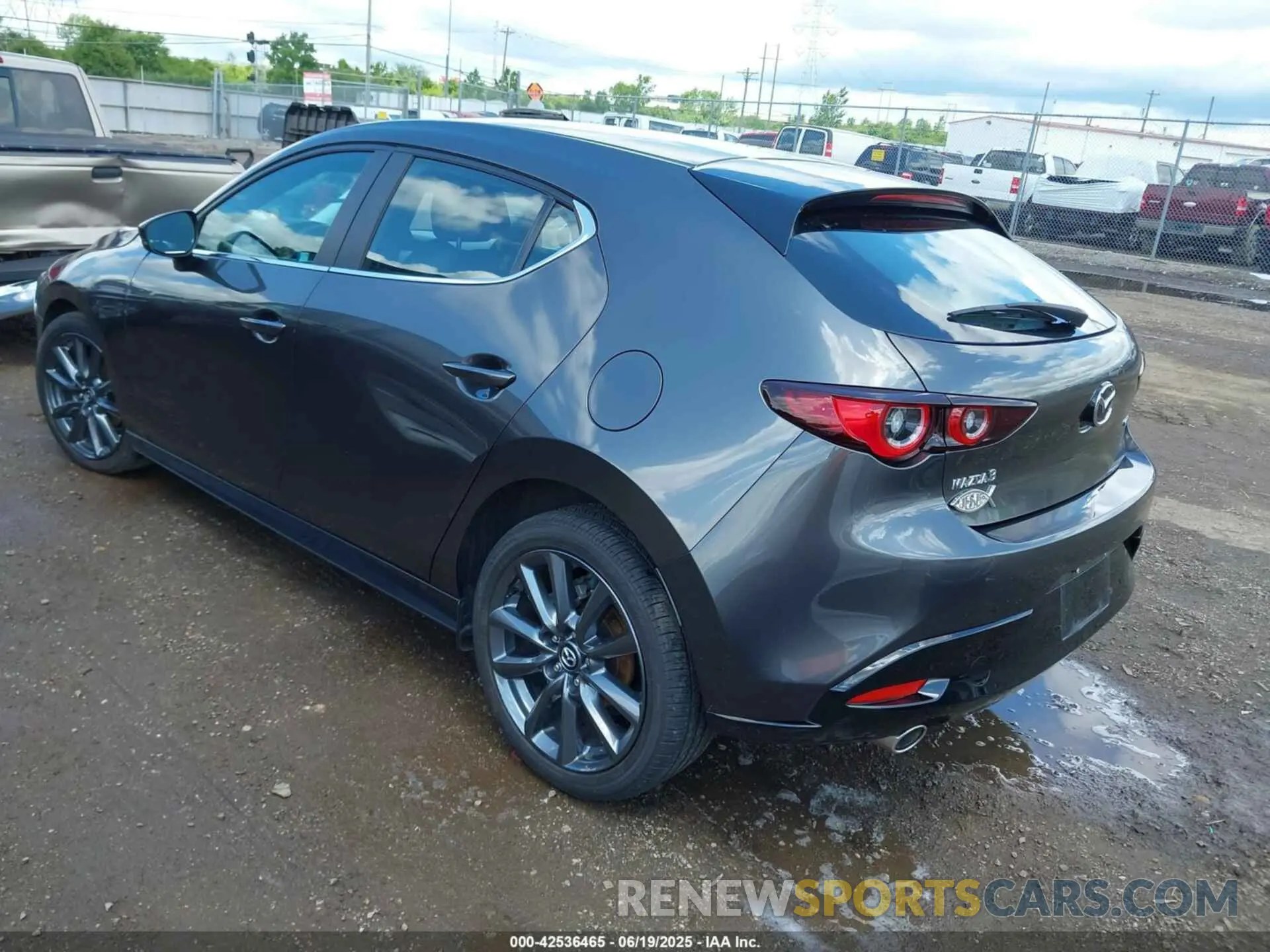 3 Фотография поврежденного автомобиля JM1BPALM4R1656332 MAZDA MAZDA3 2024