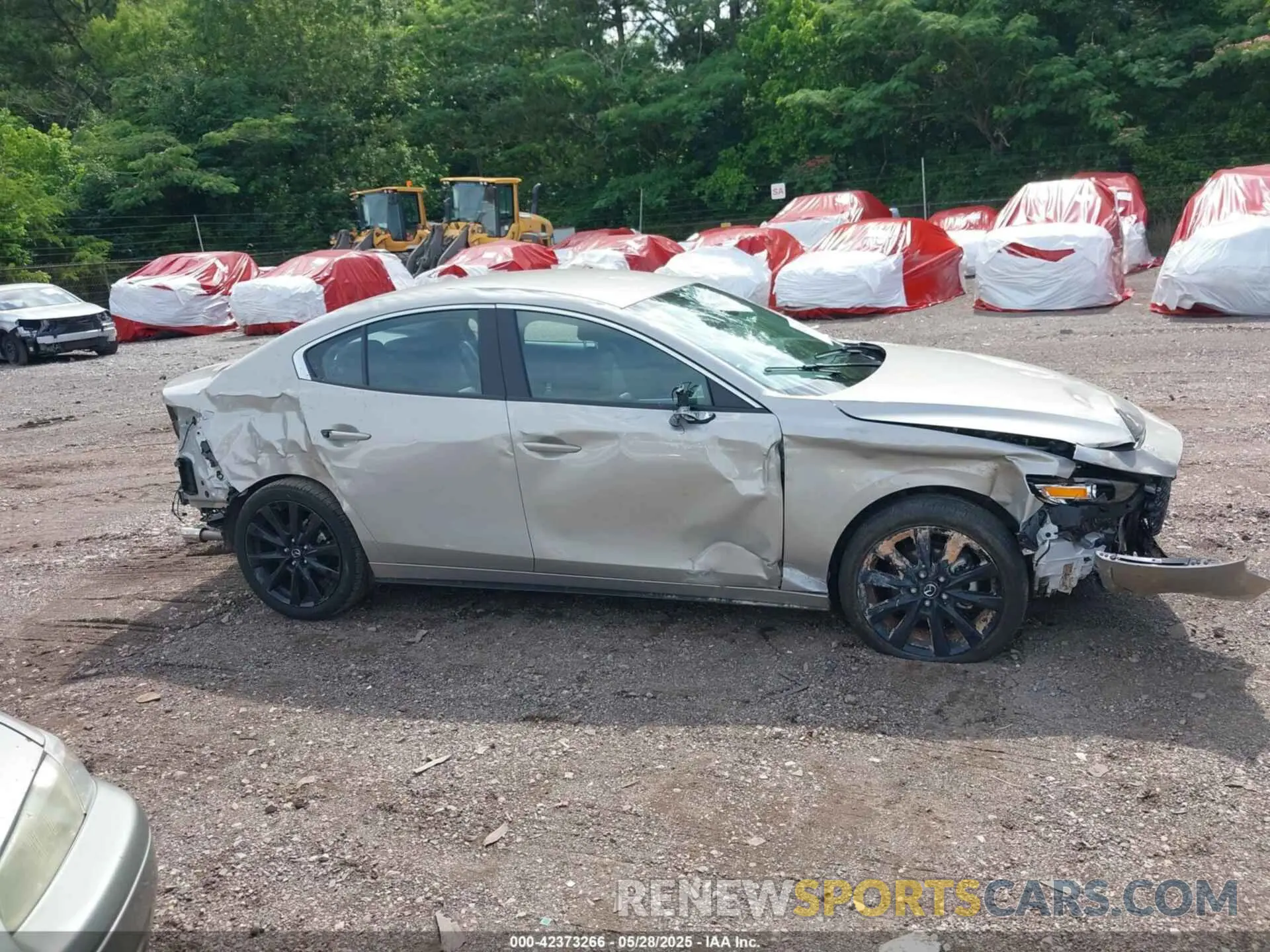 13 Фотография поврежденного автомобиля 3MZBPABM3SM456792 MAZDA MAZDA3 2025