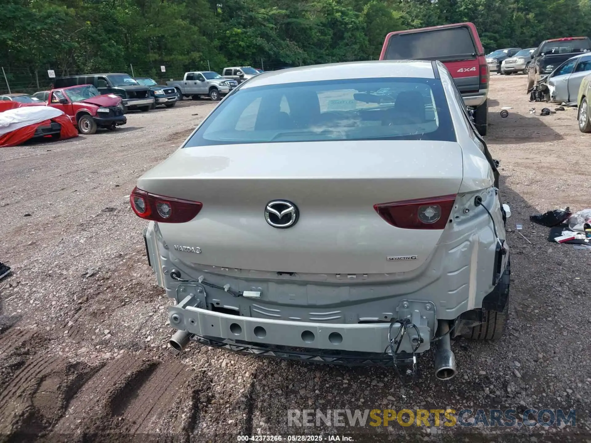 16 Фотография поврежденного автомобиля 3MZBPABM3SM456792 MAZDA MAZDA3 2025