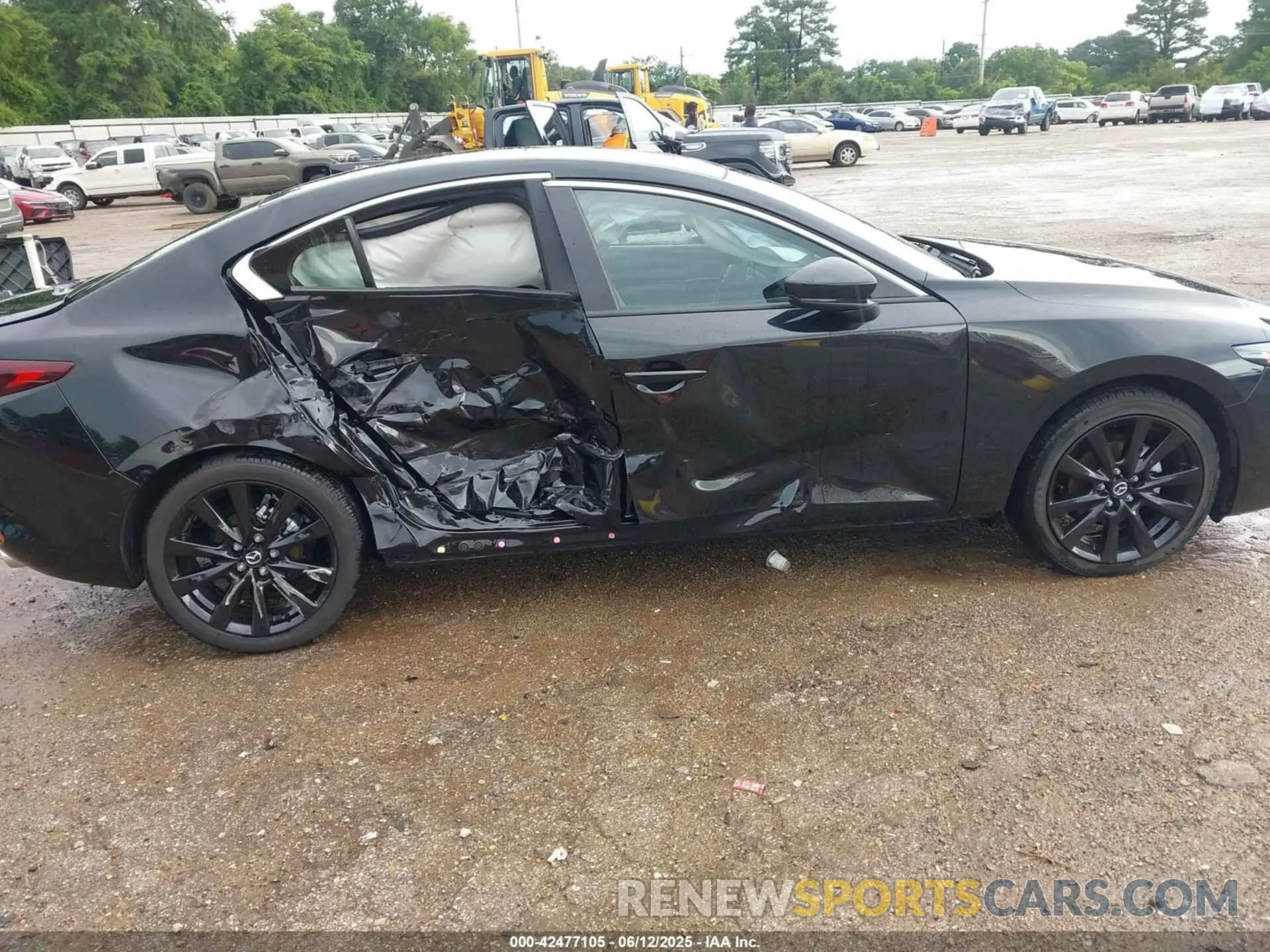 6 Photograph of a damaged car 3MZBPABM3SM469963 MAZDA MAZDA3 2025