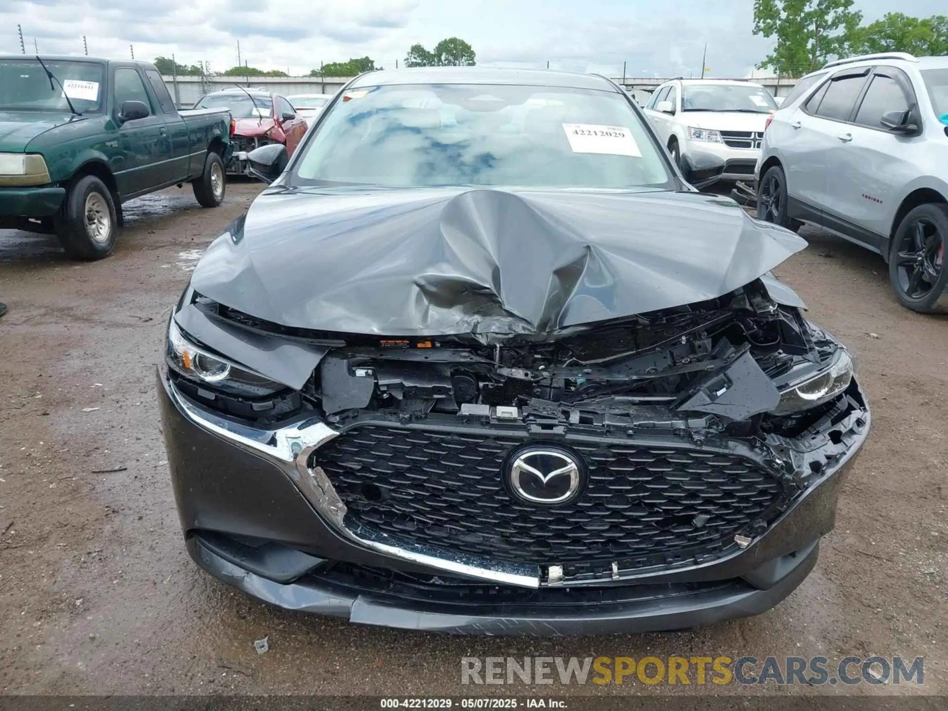 13 Фотография поврежденного автомобиля 3MZBPABM9SM468512 MAZDA MAZDA3 2025