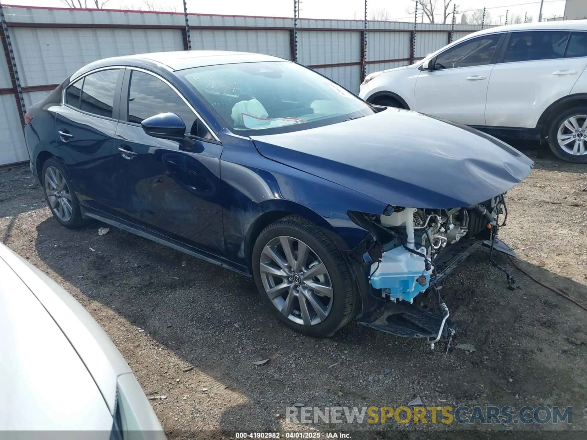 1 Фотография поврежденного автомобиля 3MZBPACM3SM452112 MAZDA MAZDA3 2025