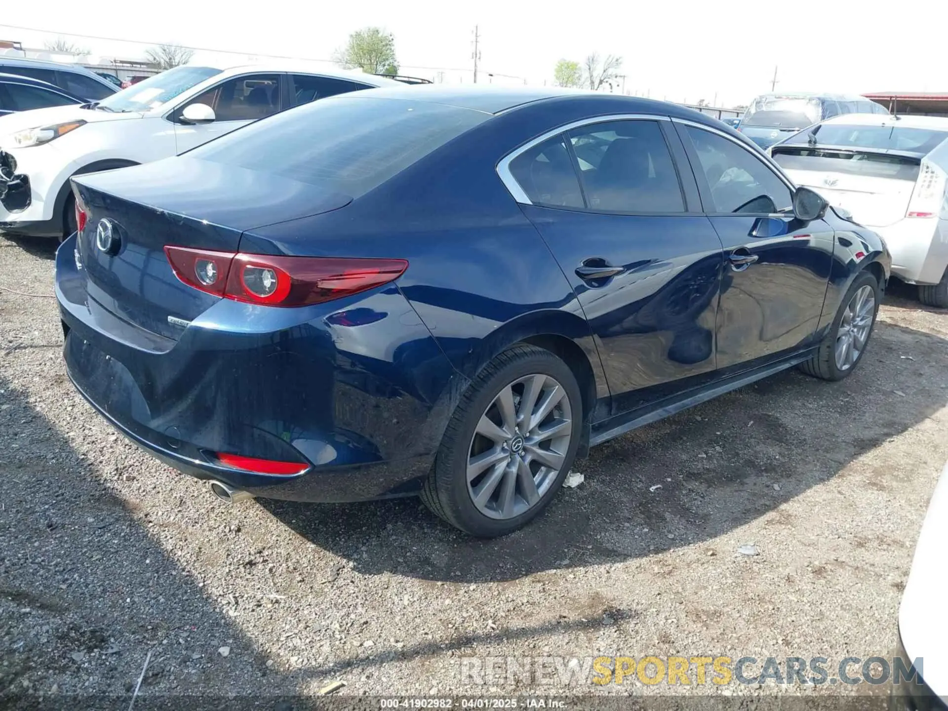4 Фотография поврежденного автомобиля 3MZBPACM3SM452112 MAZDA MAZDA3 2025
