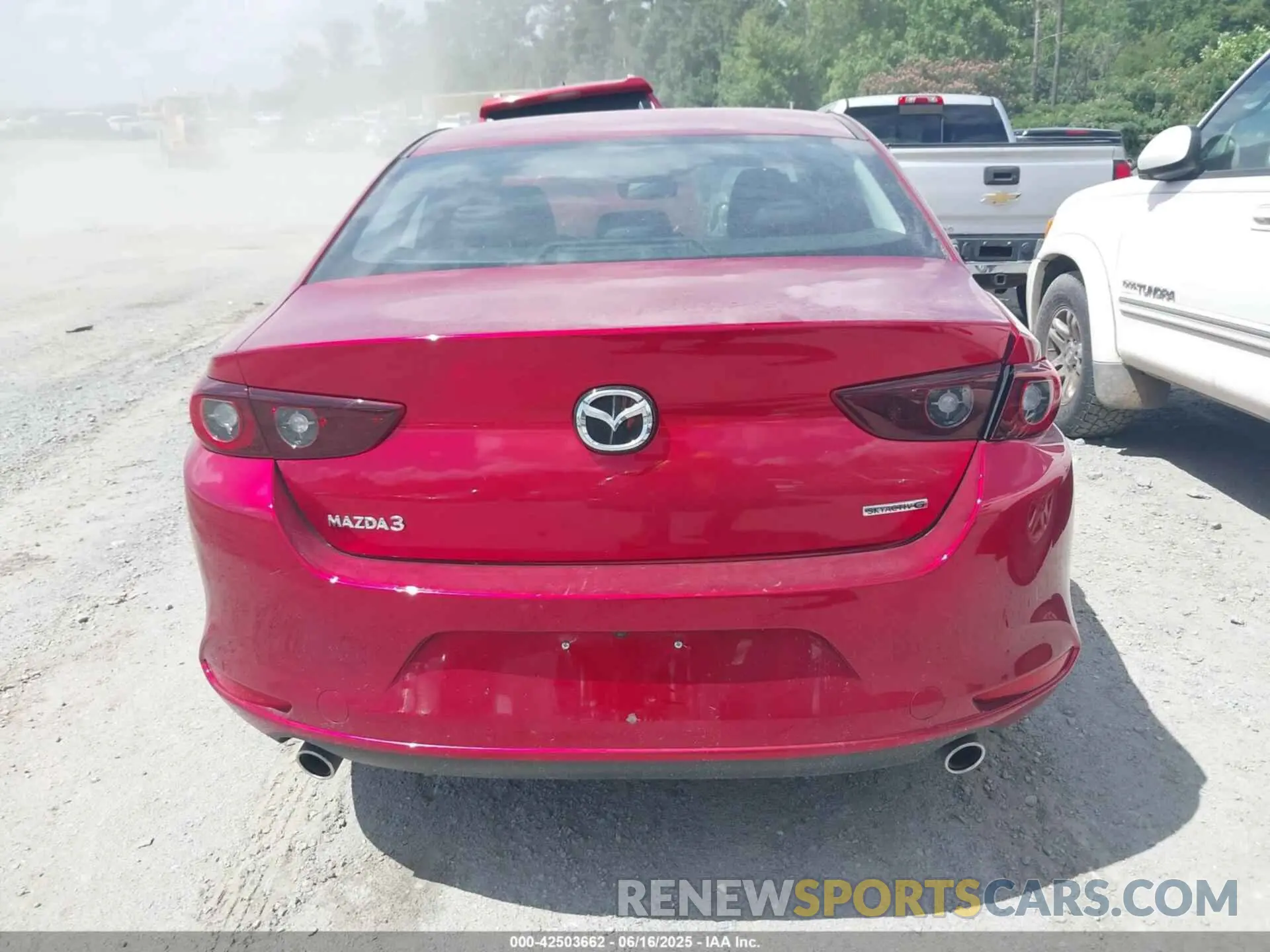 16 Photograph of a damaged car 3MZBPACM8SM457807 MAZDA MAZDA3 2025