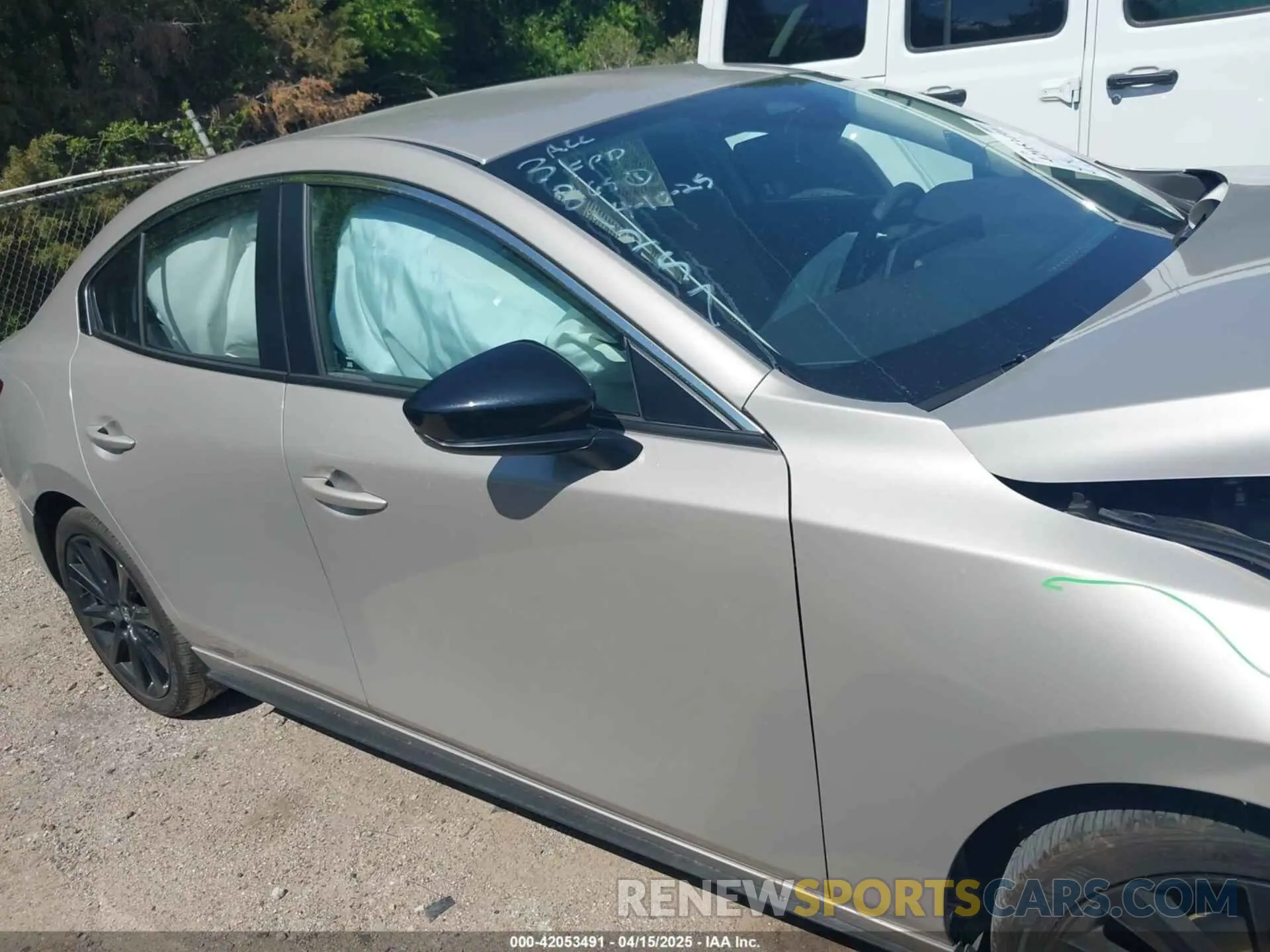 13 Photograph of a damaged car JM1BPABMXS1775333 MAZDA MAZDA3 2025