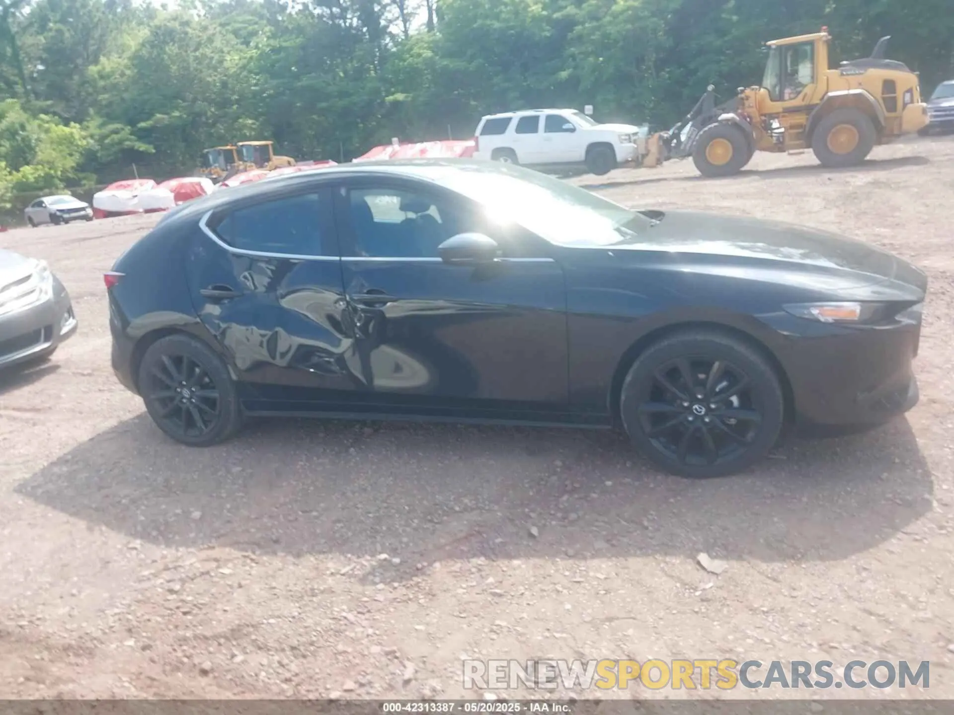 13 Photograph of a damaged car JM1BPAKM8S1752519 MAZDA MAZDA3 2025