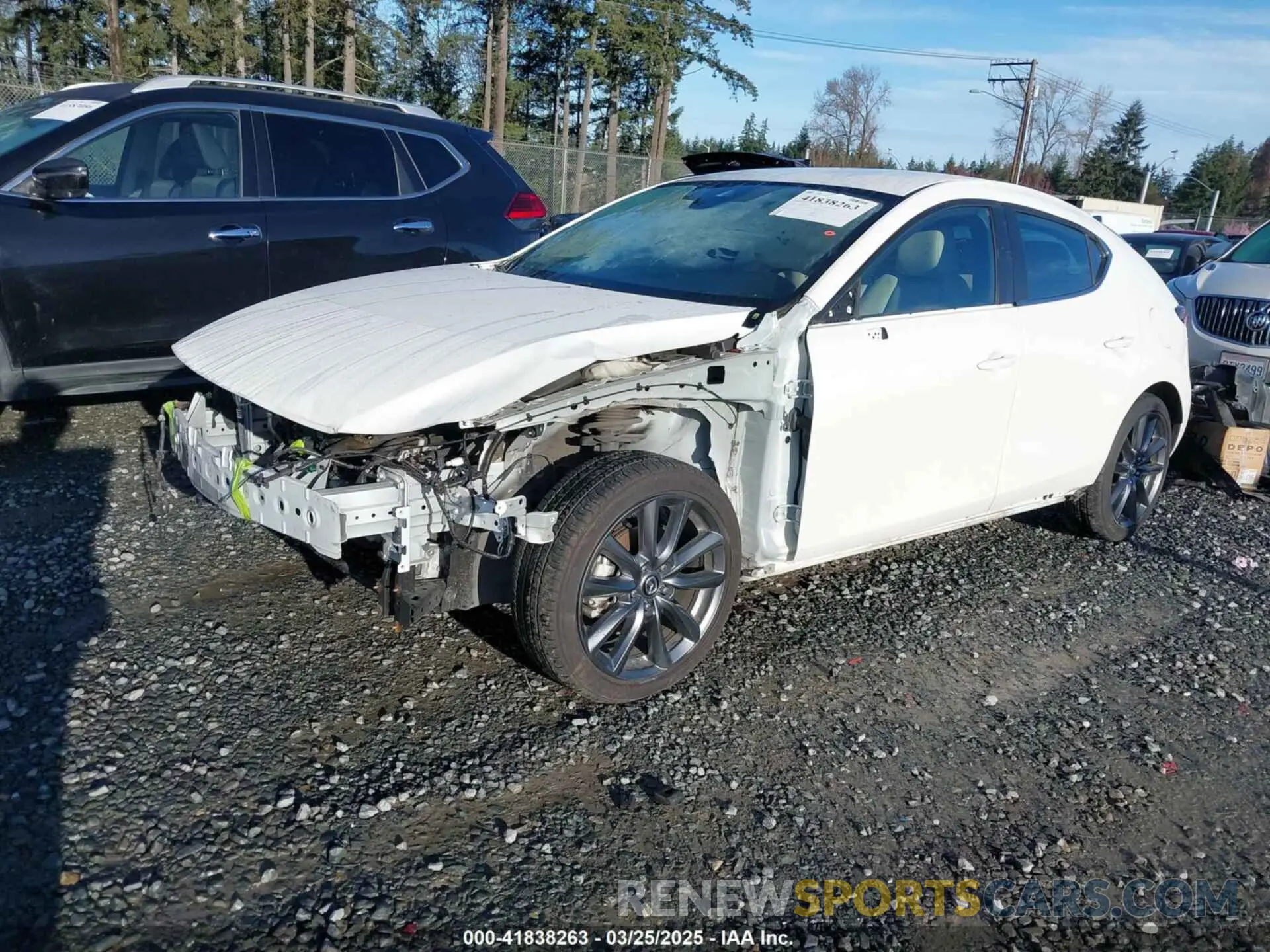 2 Photograph of a damaged car JM1BPBJM6K1124773 MAZDA MAZDA3 HATCHBACK 2019