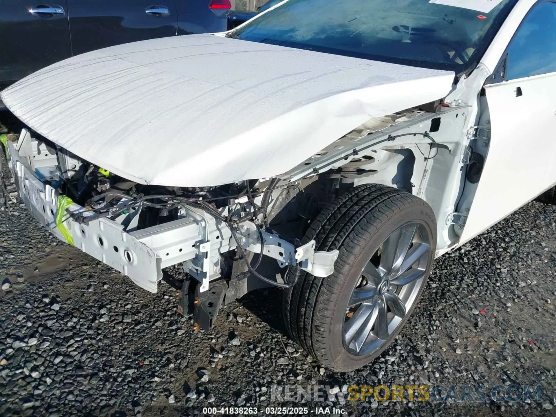 6 Photograph of a damaged car JM1BPBJM6K1124773 MAZDA MAZDA3 HATCHBACK 2019