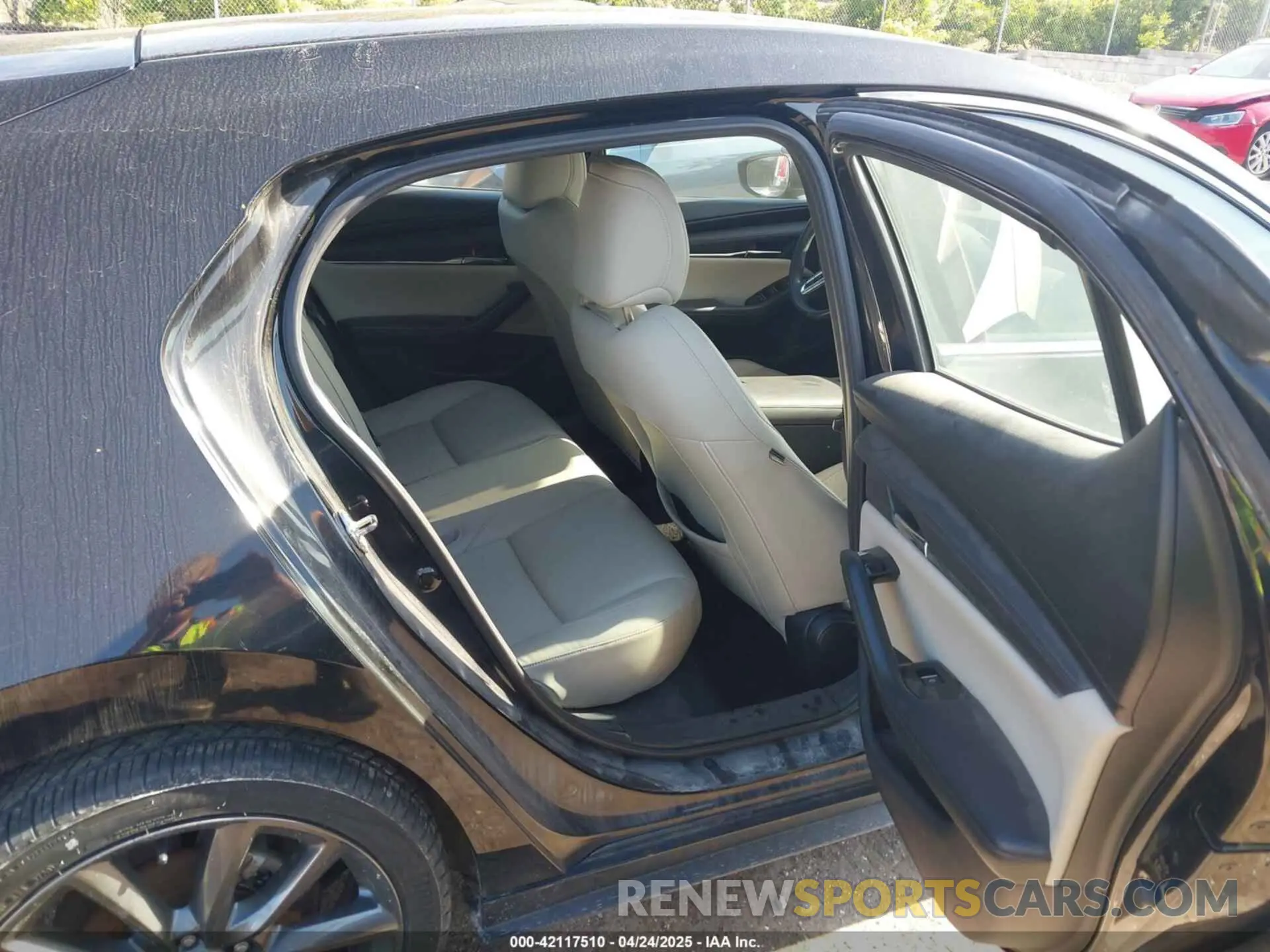 8 Фотография поврежденного автомобиля JM1BPBJM9K1122225 MAZDA MAZDA3 HATCHBACK 2019