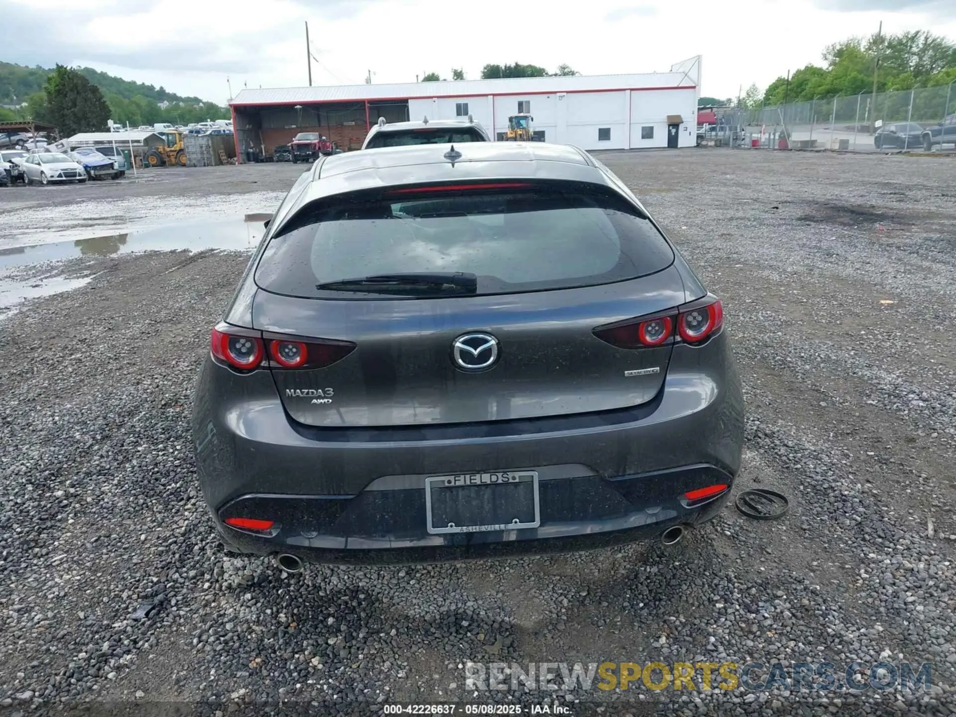 17 Фотография поврежденного автомобиля JM1BPBMM4K1130776 MAZDA MAZDA3 HATCHBACK 2019