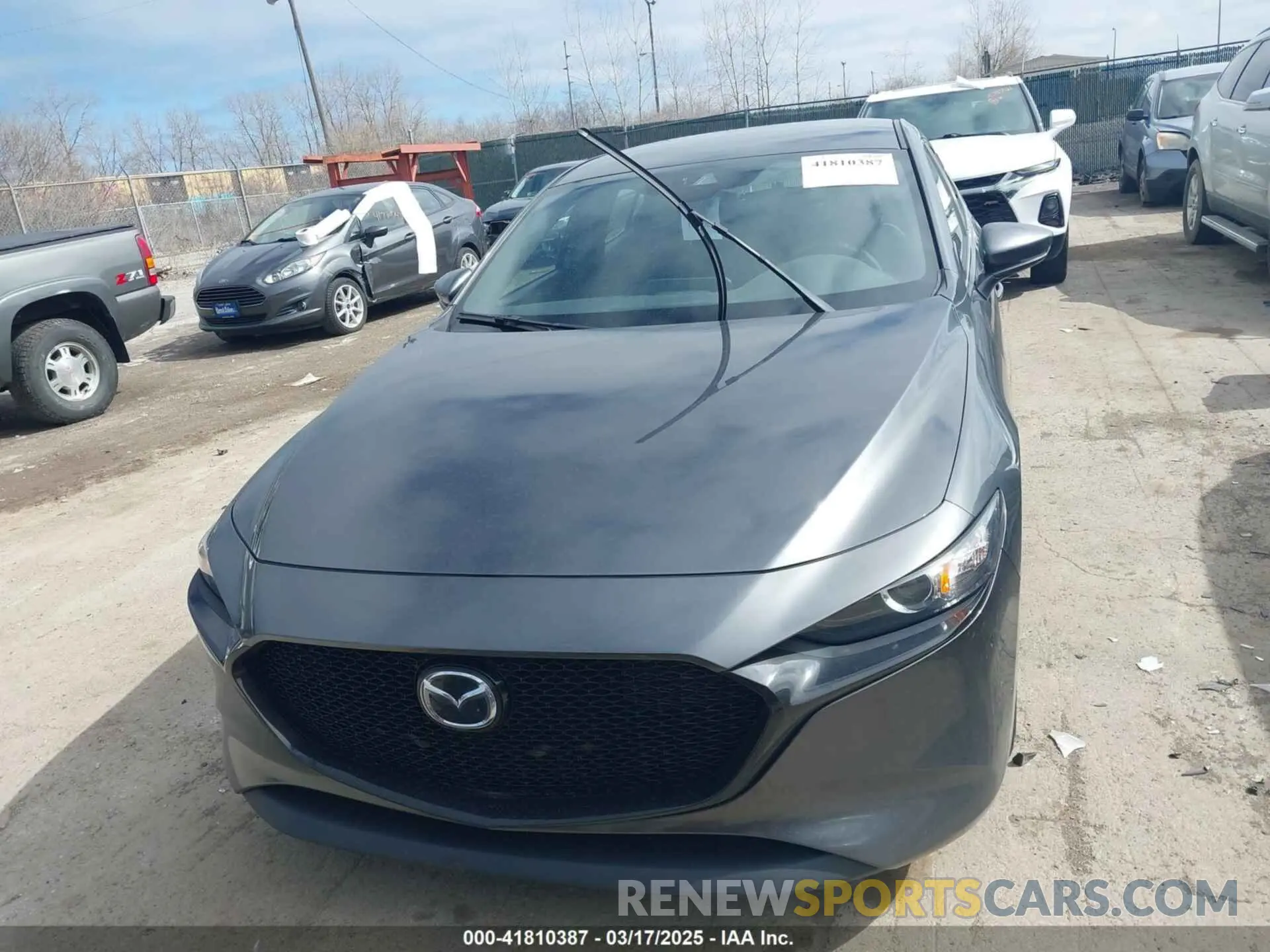 12 Фотография поврежденного автомобиля JM1BPBMM0L1161346 MAZDA MAZDA3 HATCHBACK 2020