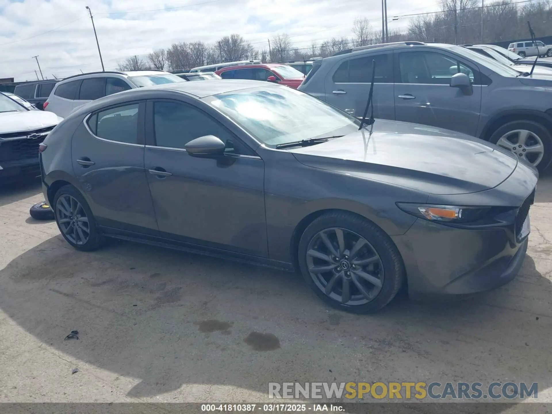 13 Фотография поврежденного автомобиля JM1BPBMM0L1161346 MAZDA MAZDA3 HATCHBACK 2020