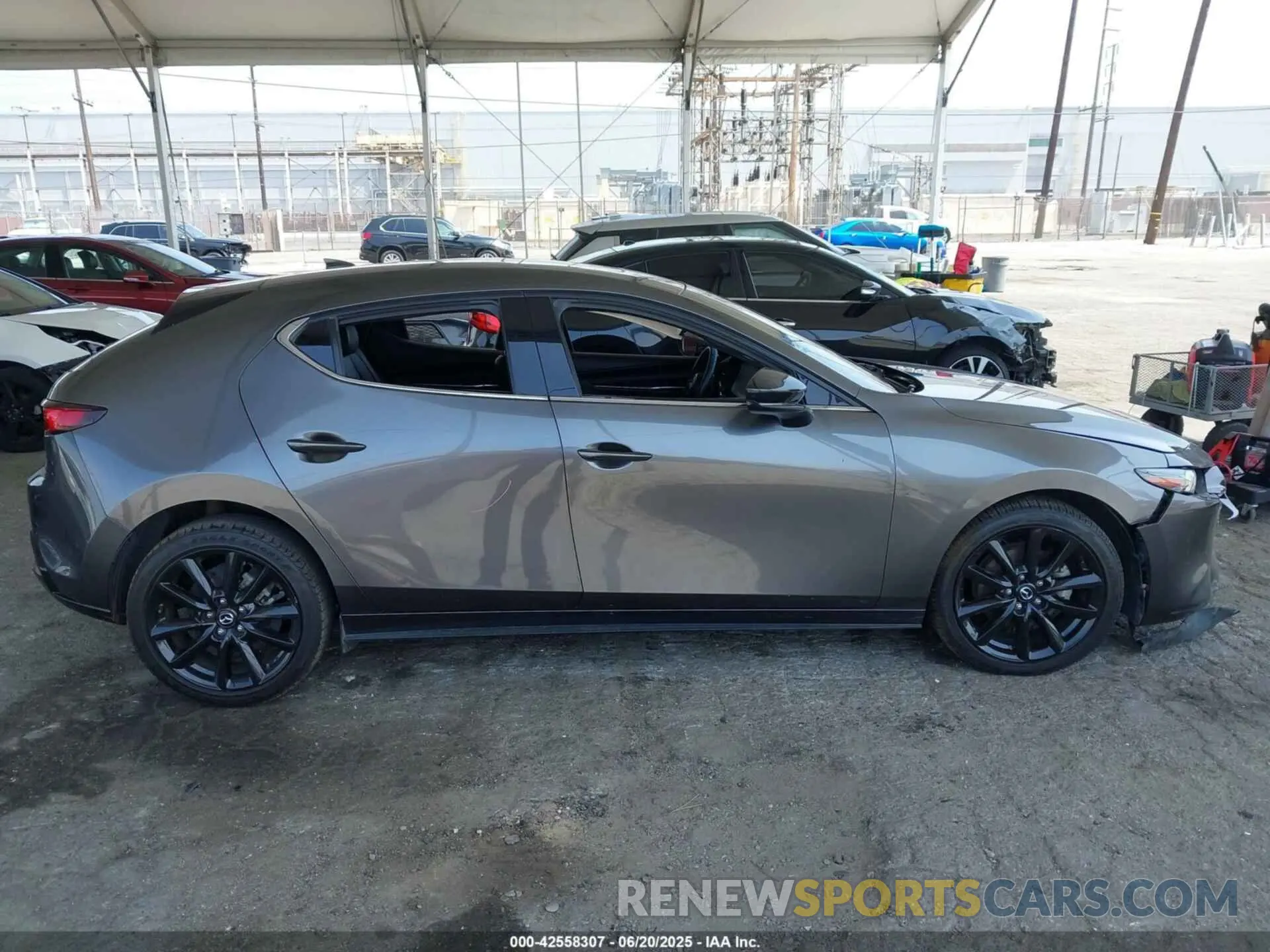 13 Photograph of a damaged car JM1BPBJYXM1338641 MAZDA MAZDA3 HATCHBACK 2021