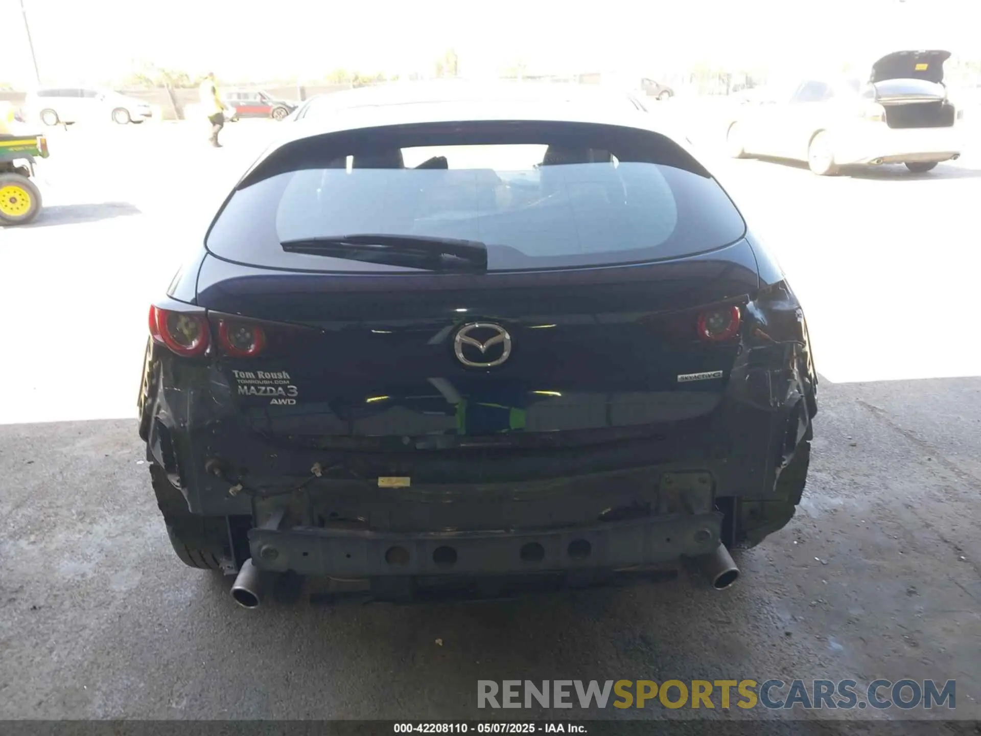 17 Photograph of a damaged car JM1BPBKL3M1402652 MAZDA MAZDA3 HATCHBACK 2021