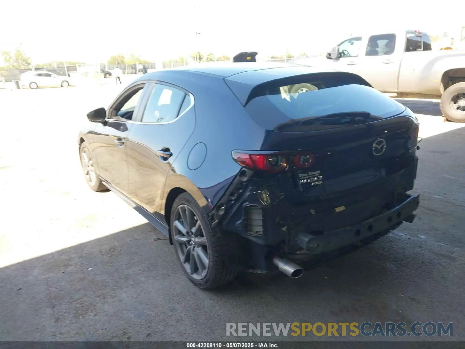 3 Photograph of a damaged car JM1BPBKL3M1402652 MAZDA MAZDA3 HATCHBACK 2021