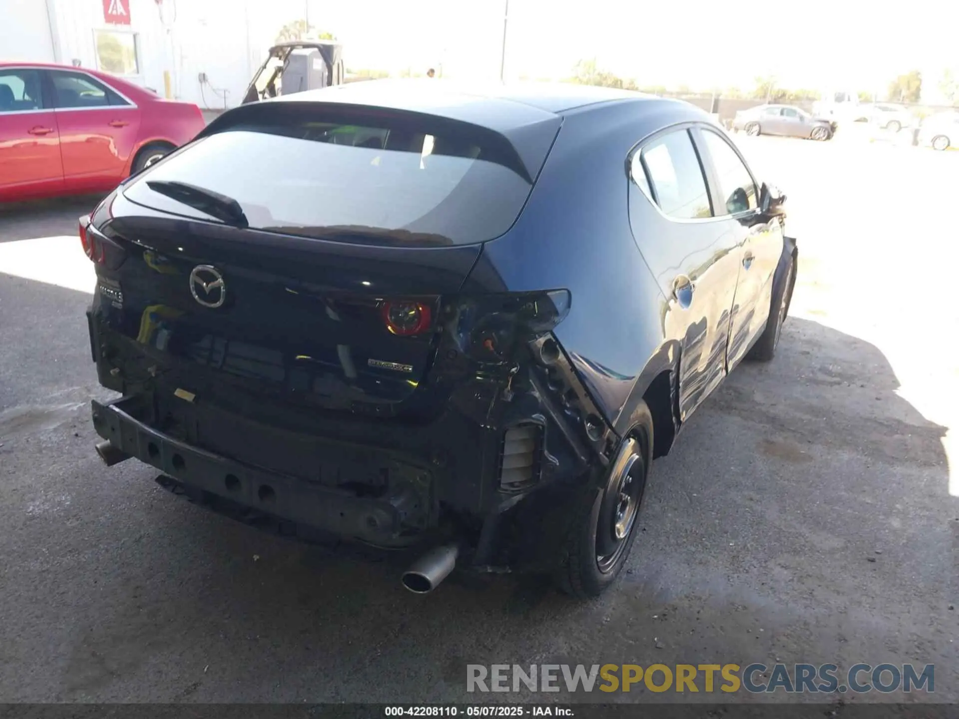 4 Photograph of a damaged car JM1BPBKL3M1402652 MAZDA MAZDA3 HATCHBACK 2021